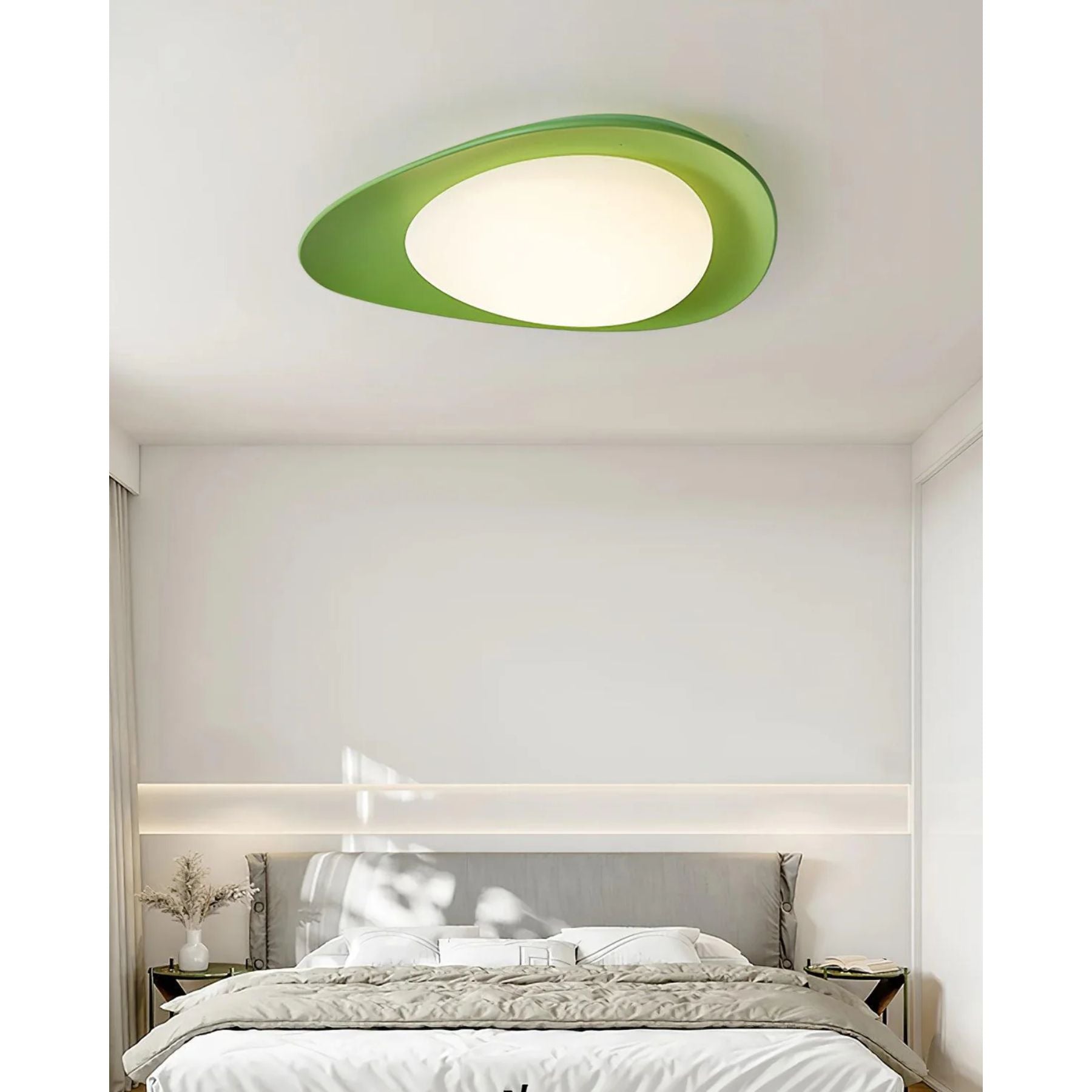 Fiolyn Leaf Ceiling Light