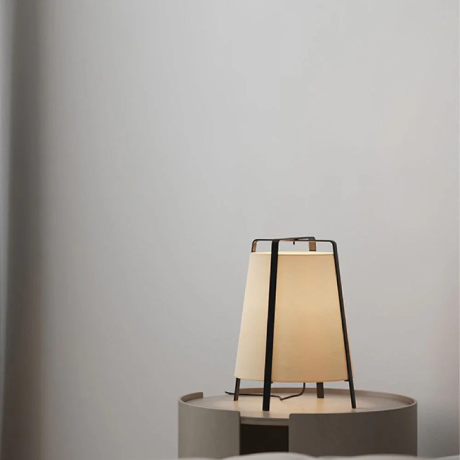 Loumza Floor Lamp