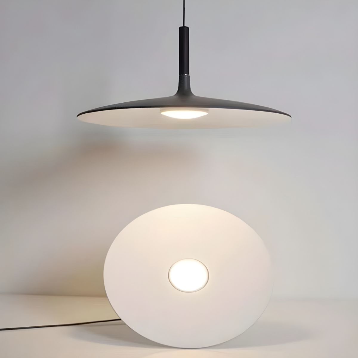 Alomb Metal Pendant Light