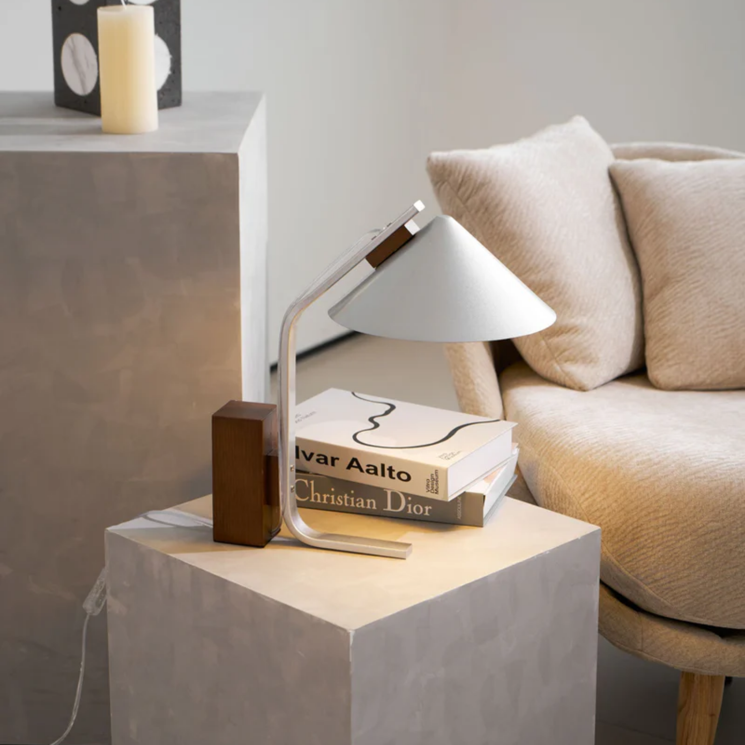Arumeca Table Lamp
