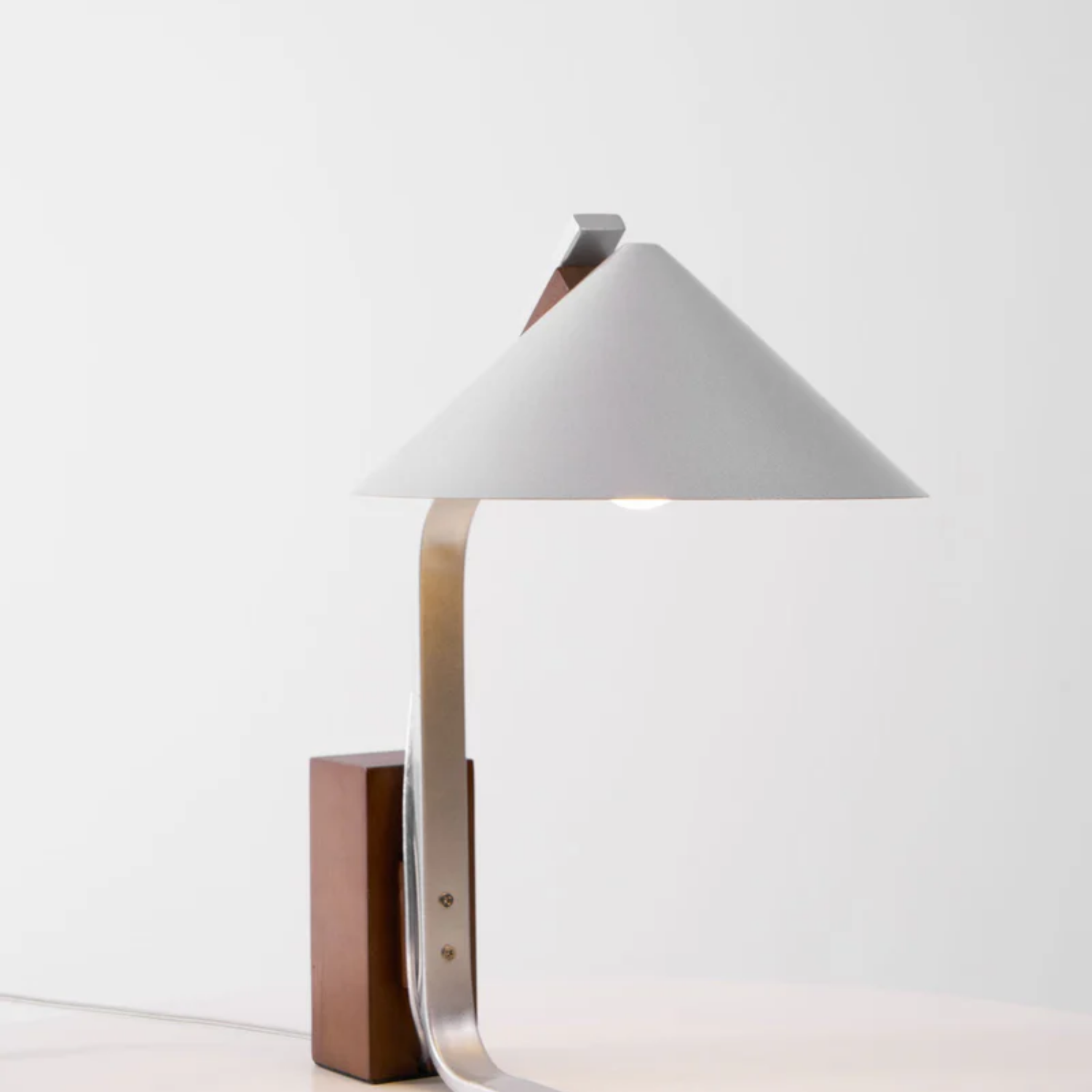 Arumeca Table Lamp