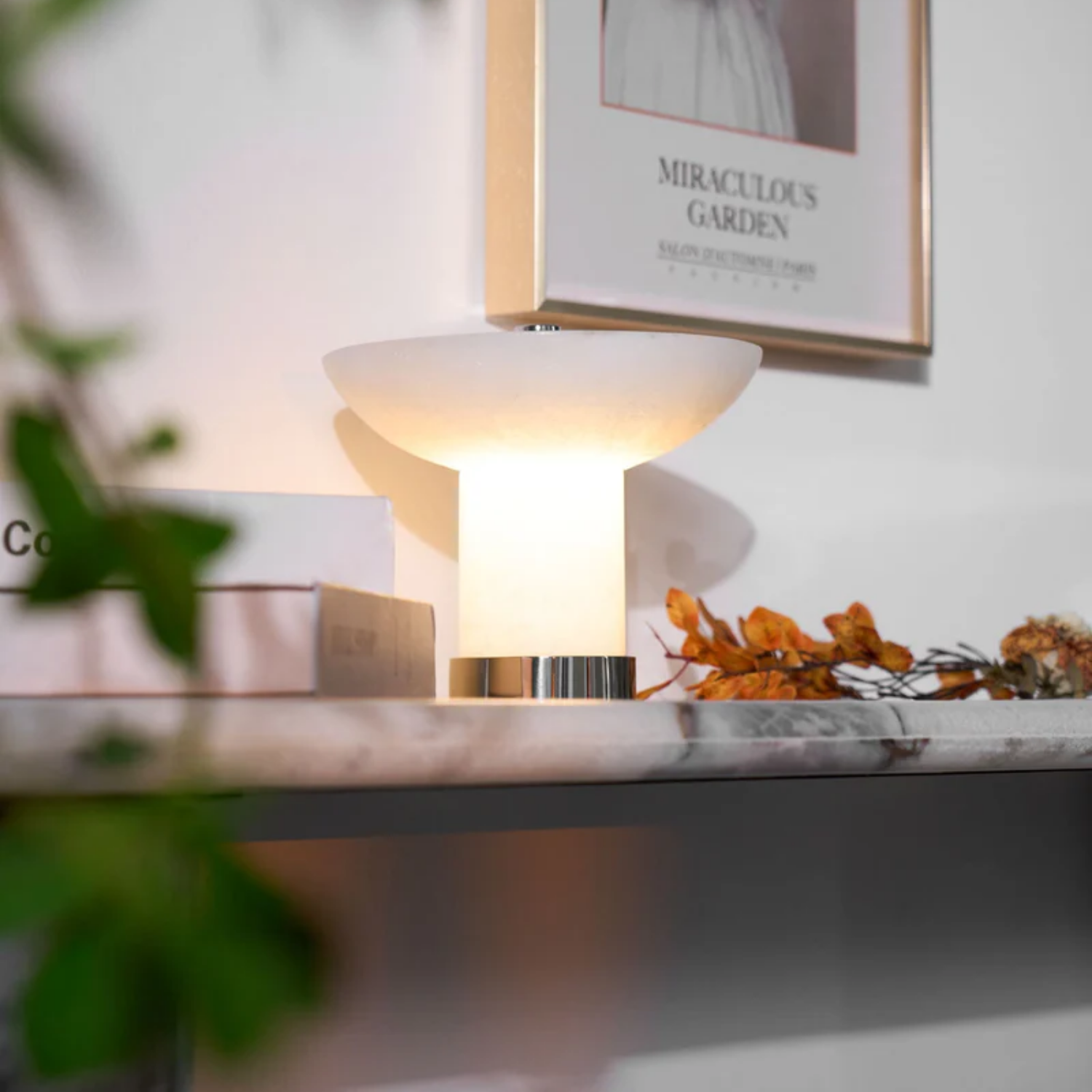 Aesmoze Alabaster Table Lamp
