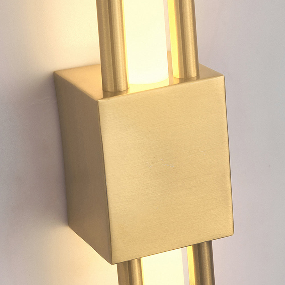 Scone Luxe Wall Light