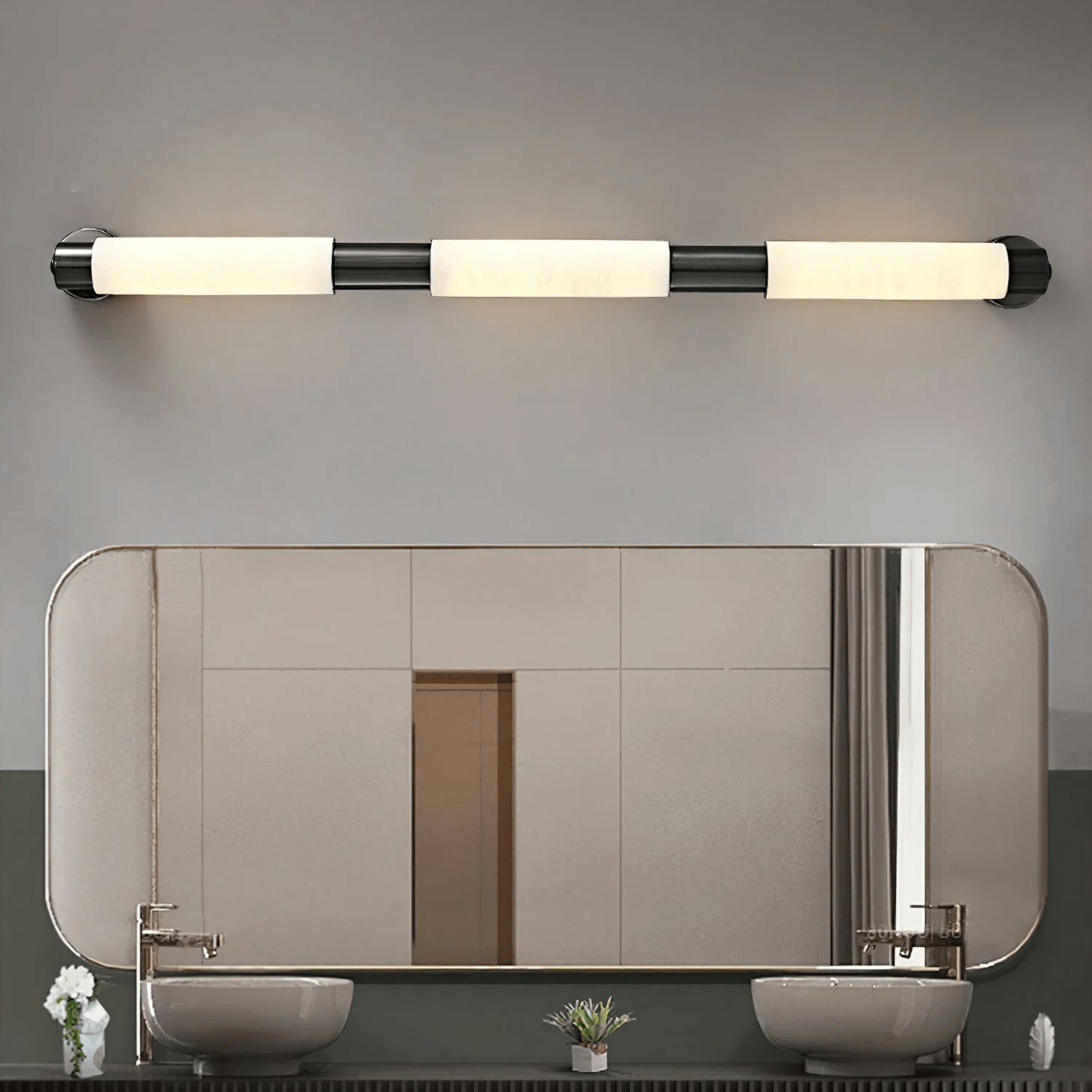 Poremis Alabaster Wall Light