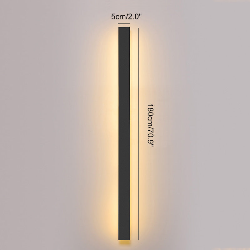 Toravio Outdoor Wall Light