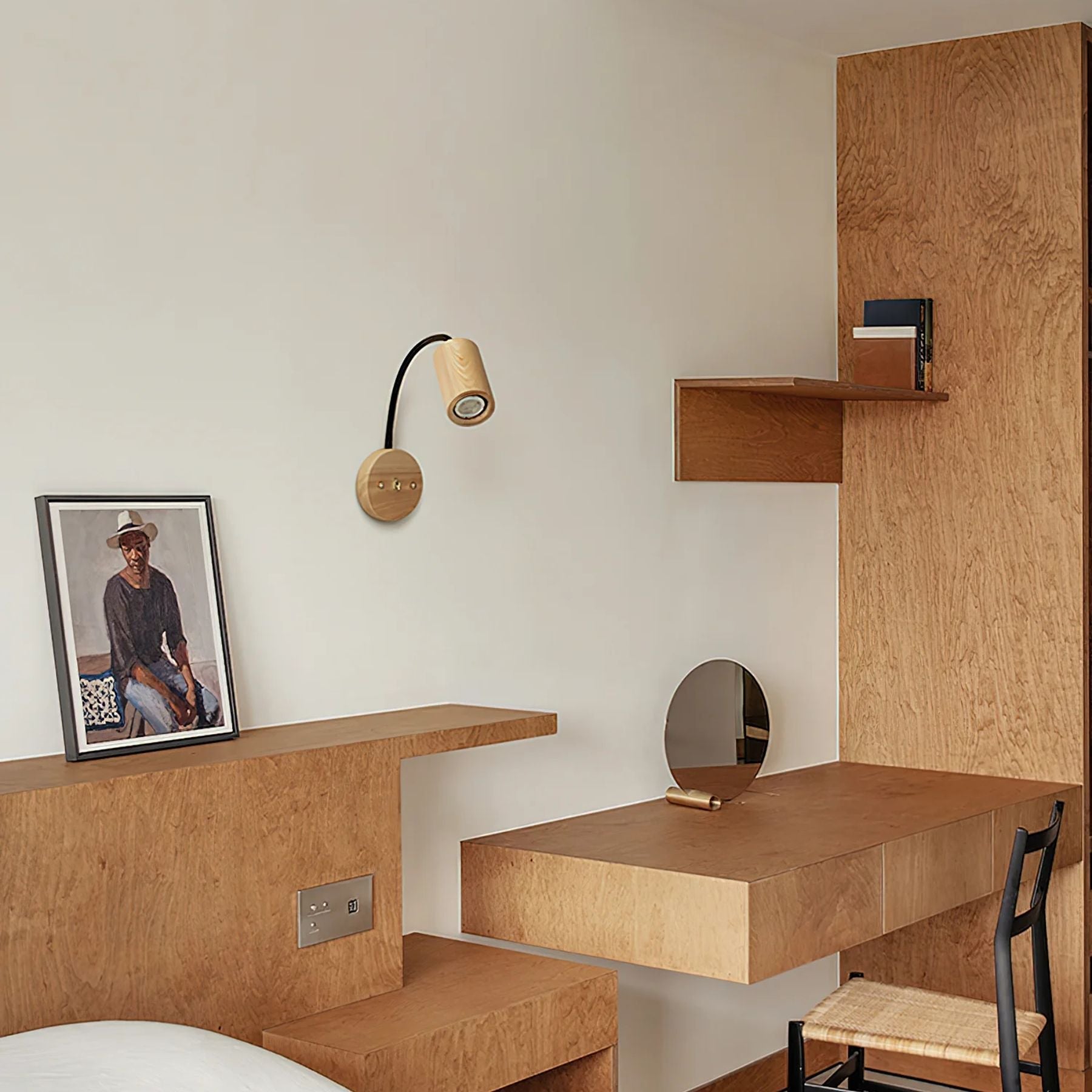 Sifo Wooden Wall Light