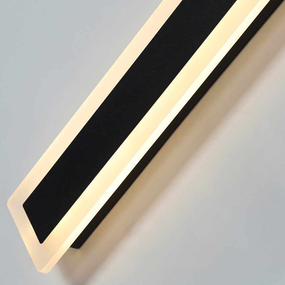 Fezario Wall Light