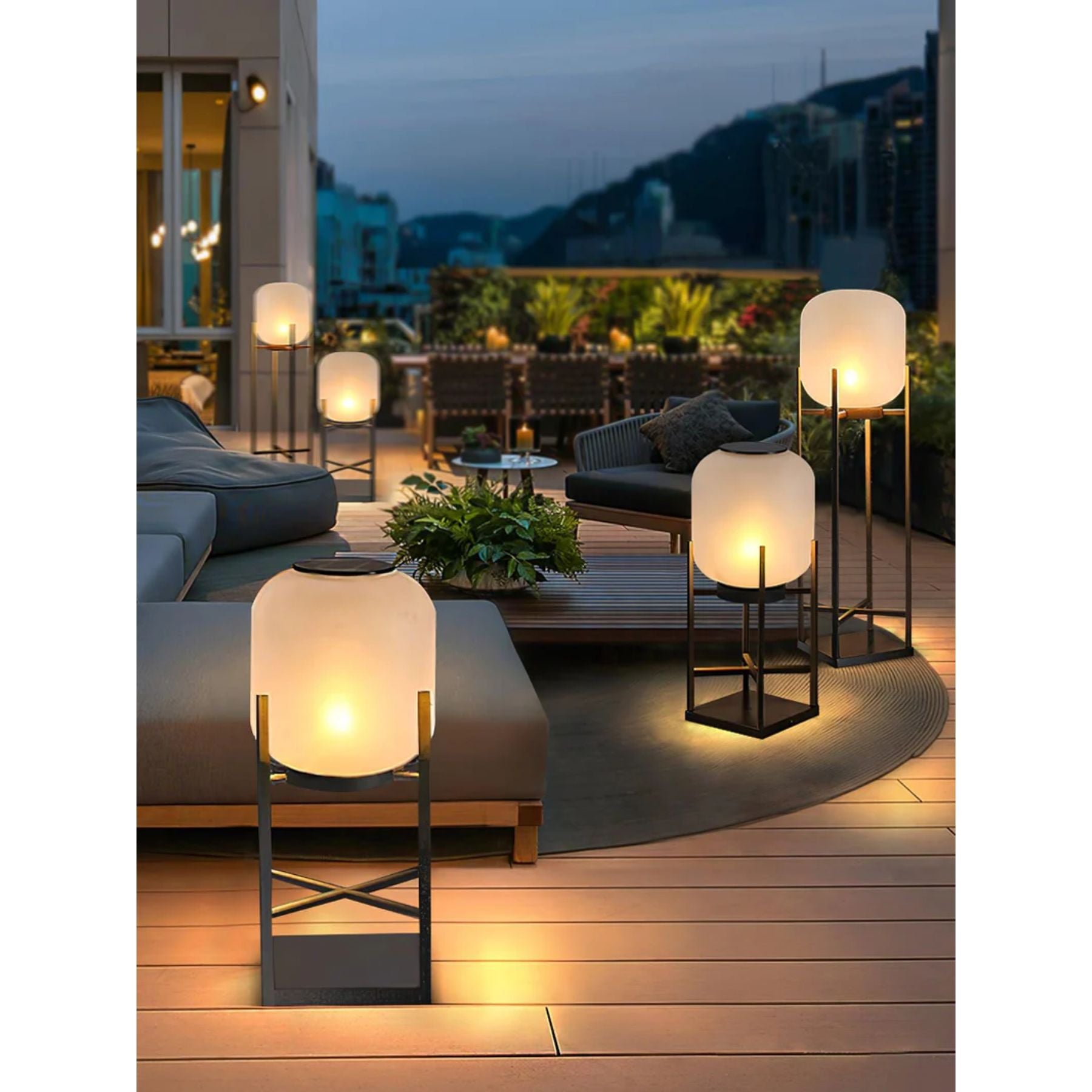 Solari Outdoor Light