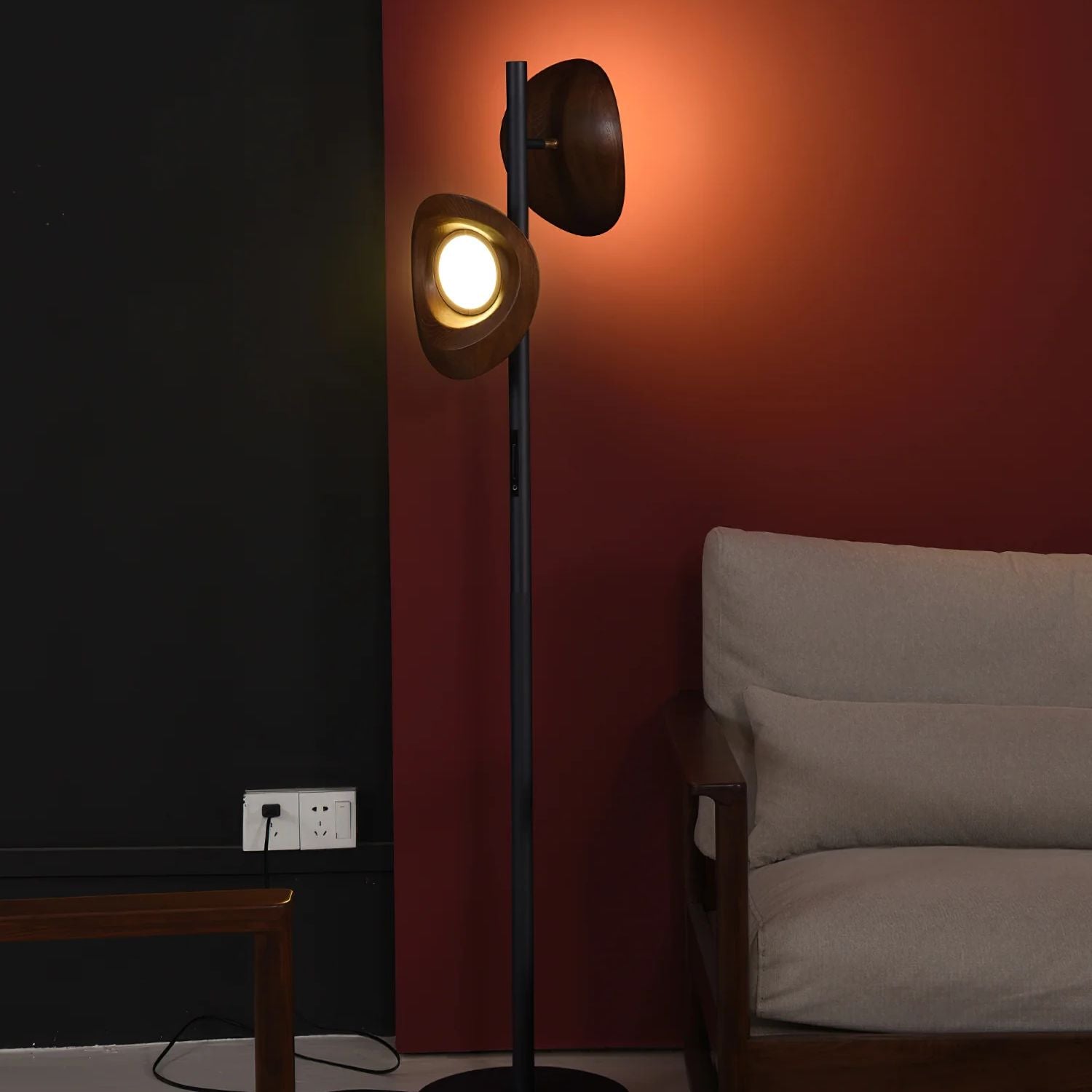 Nesifo Floor Lamp