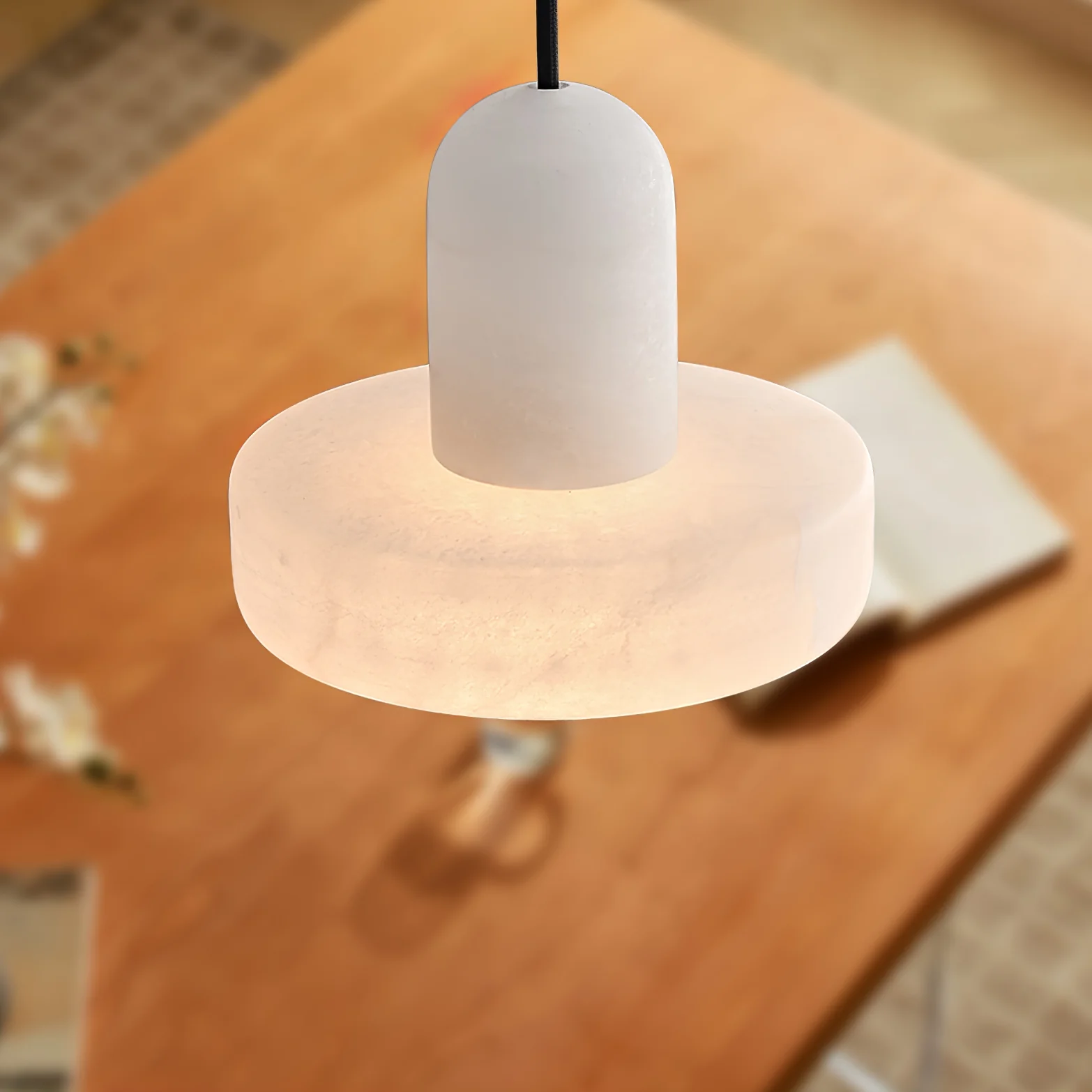 Lunessa Alabaster Pendant Light