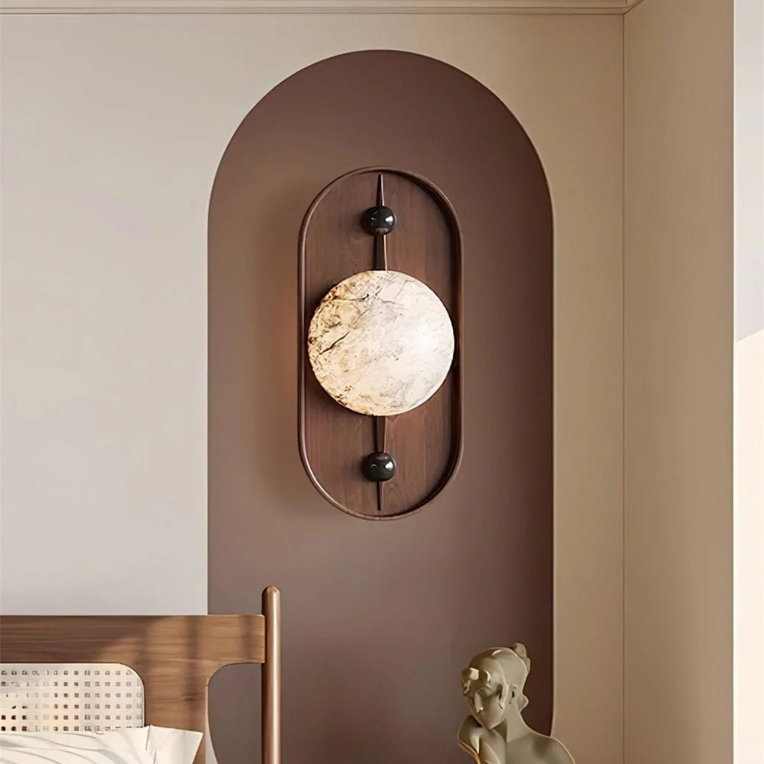 Bezcon Wall Light