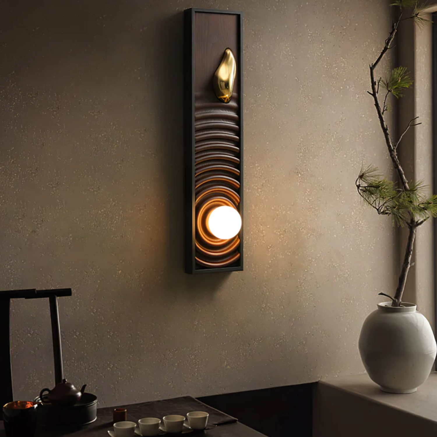 Moluze Wooden Wall Light
