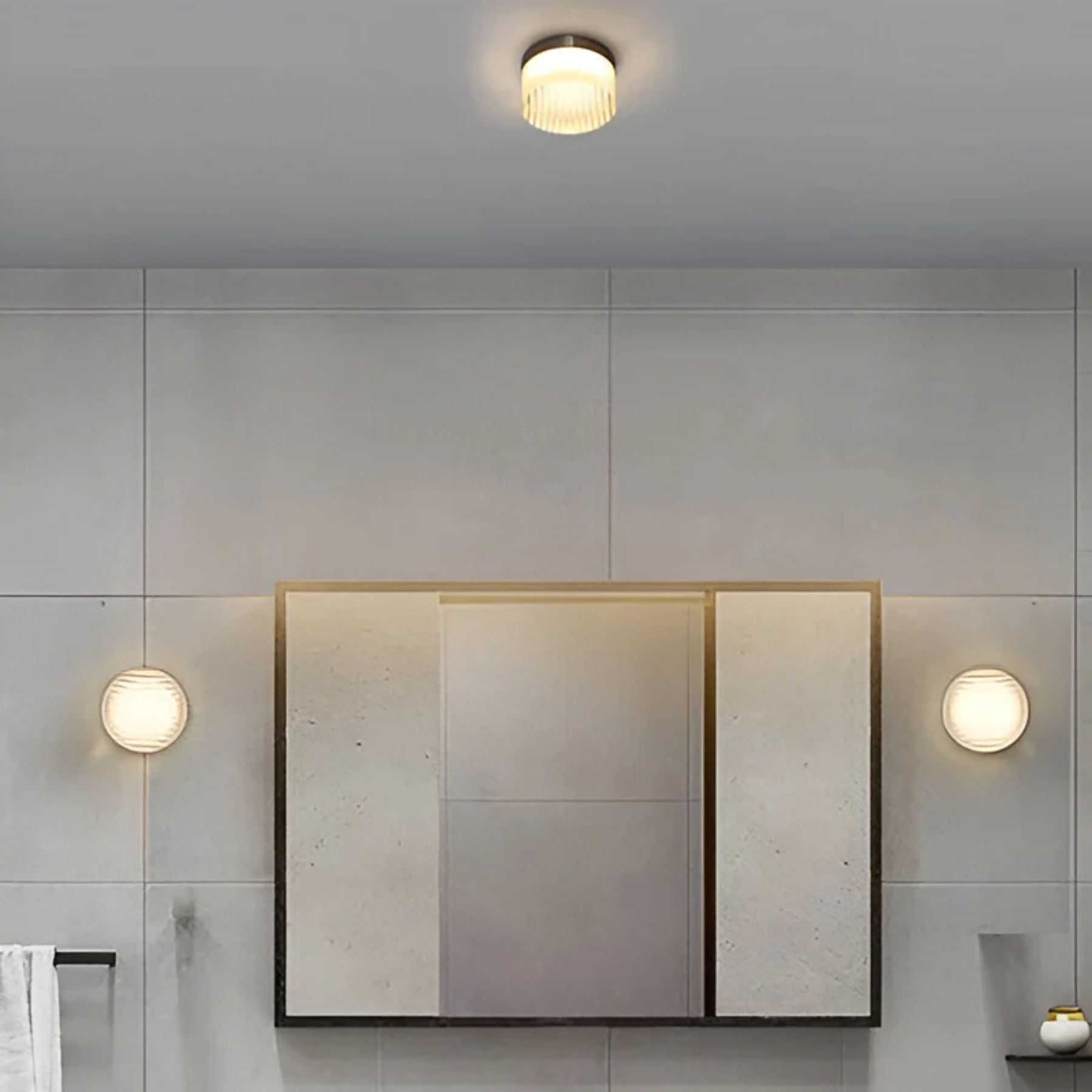 Ambrelo Wall Light