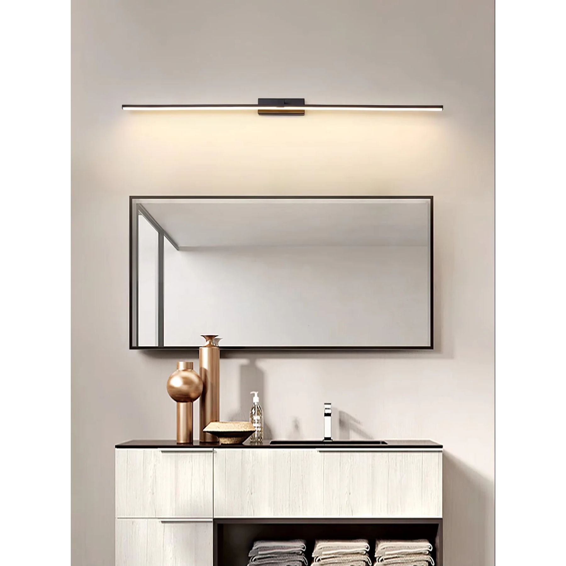 Linela Wall Light