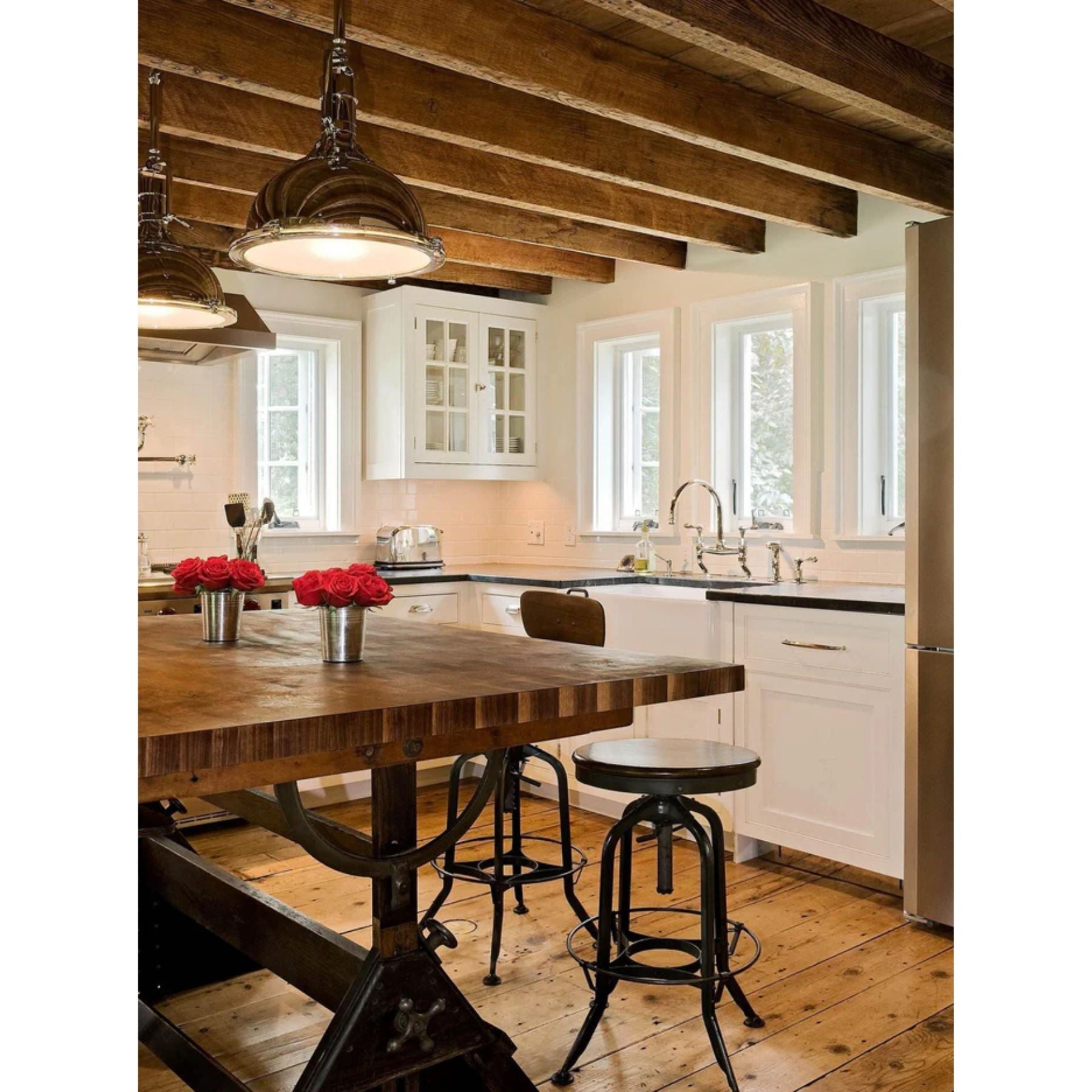 Levira Pendant Light