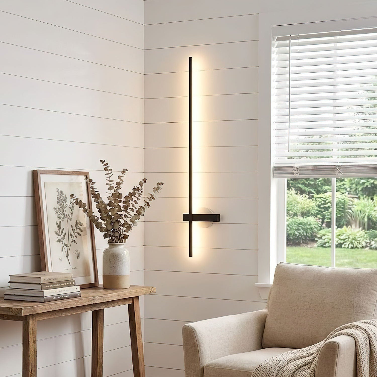 Madeilo Linear Wall Light