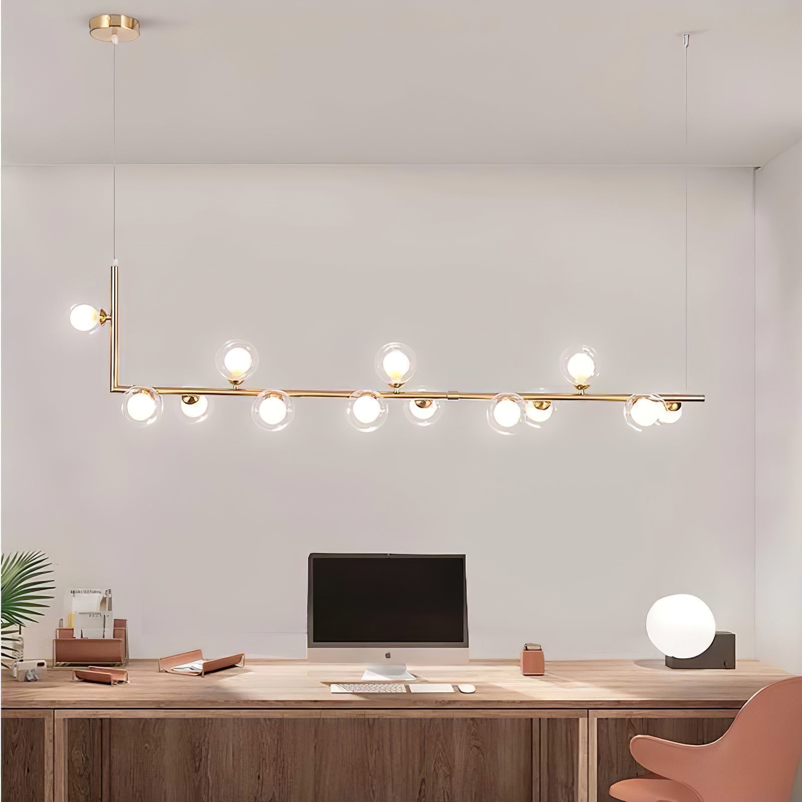 Levianor Pendant Light