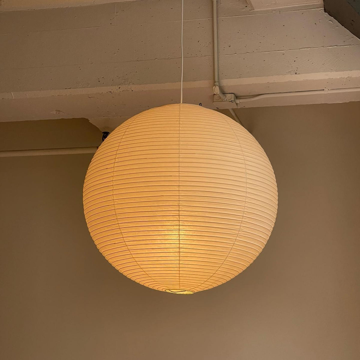 Dituli Globe Pendant Light