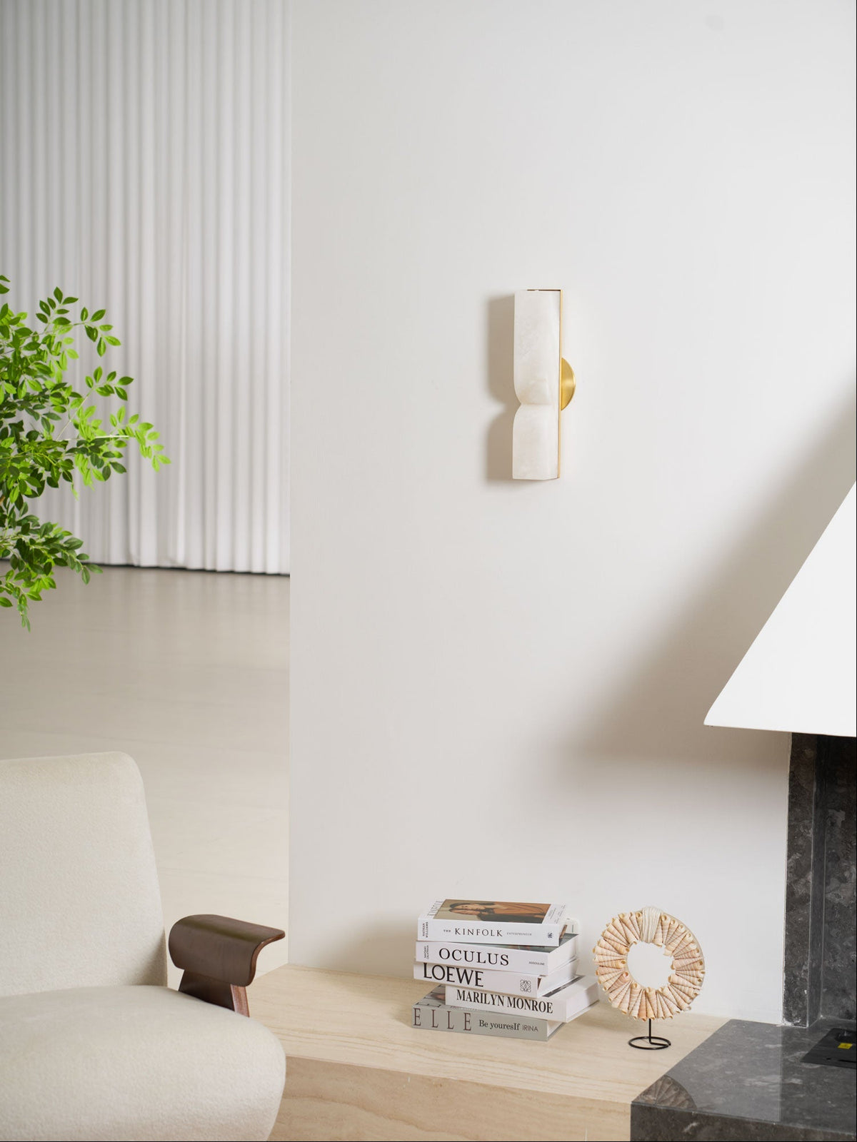 Travo Sculptural Wall Light