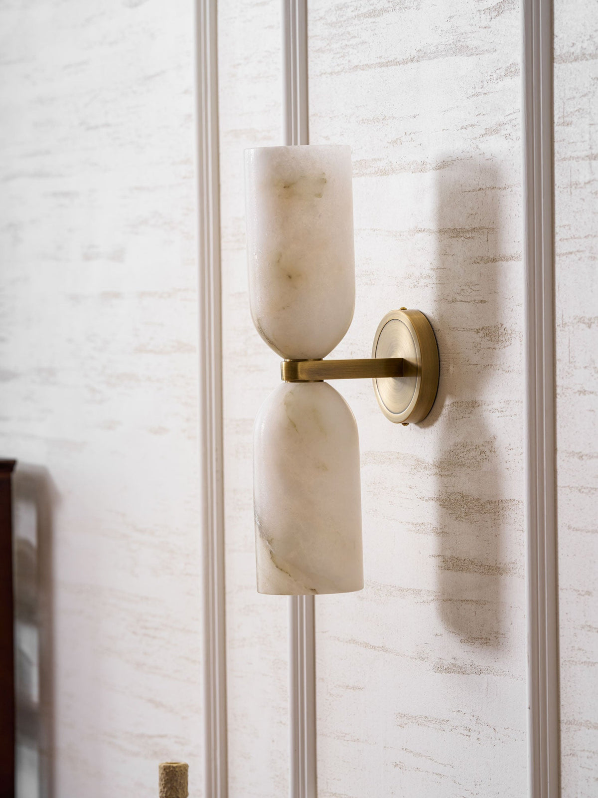 Varro Modern Wall Light
