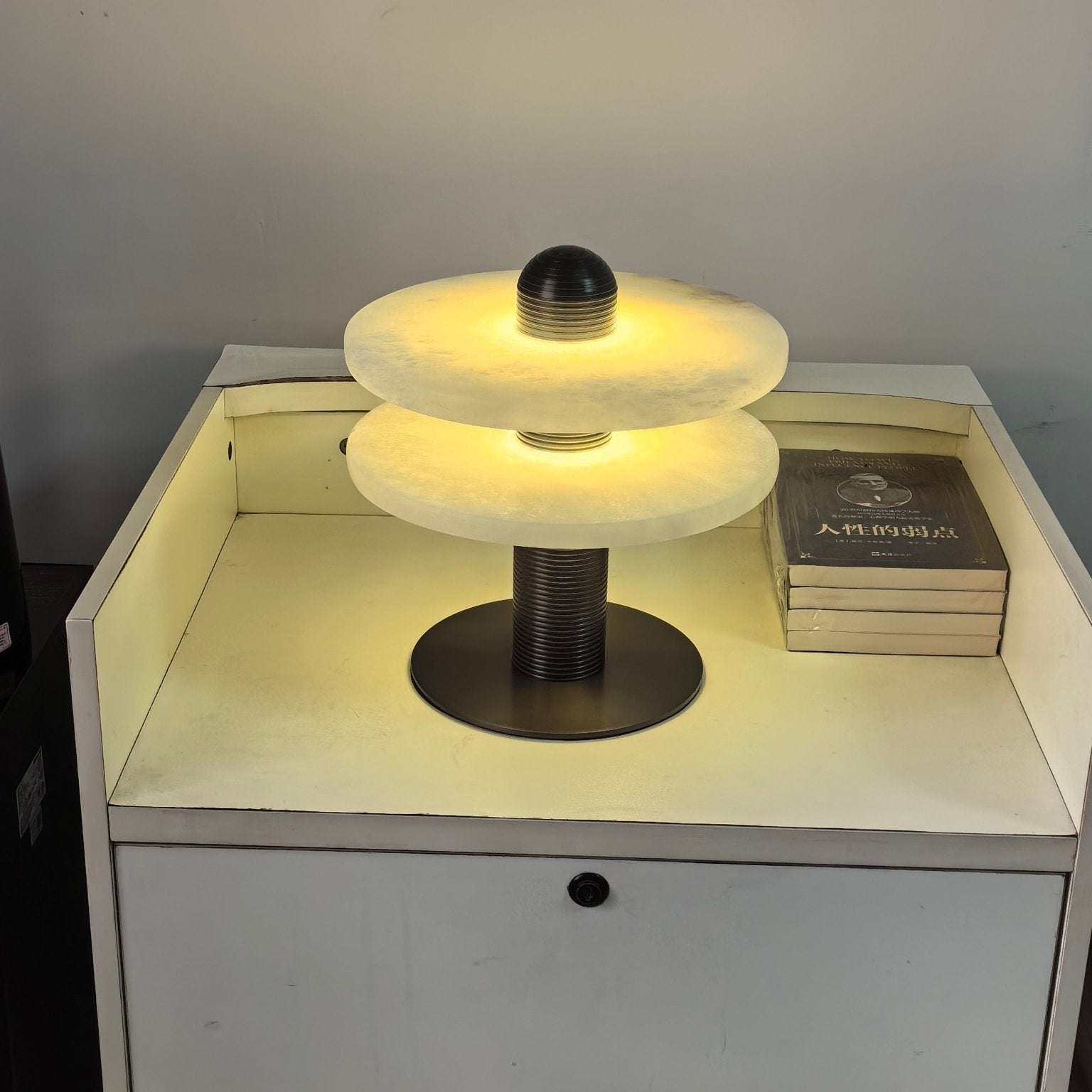 Duo Alabaster Disc Table Lamp