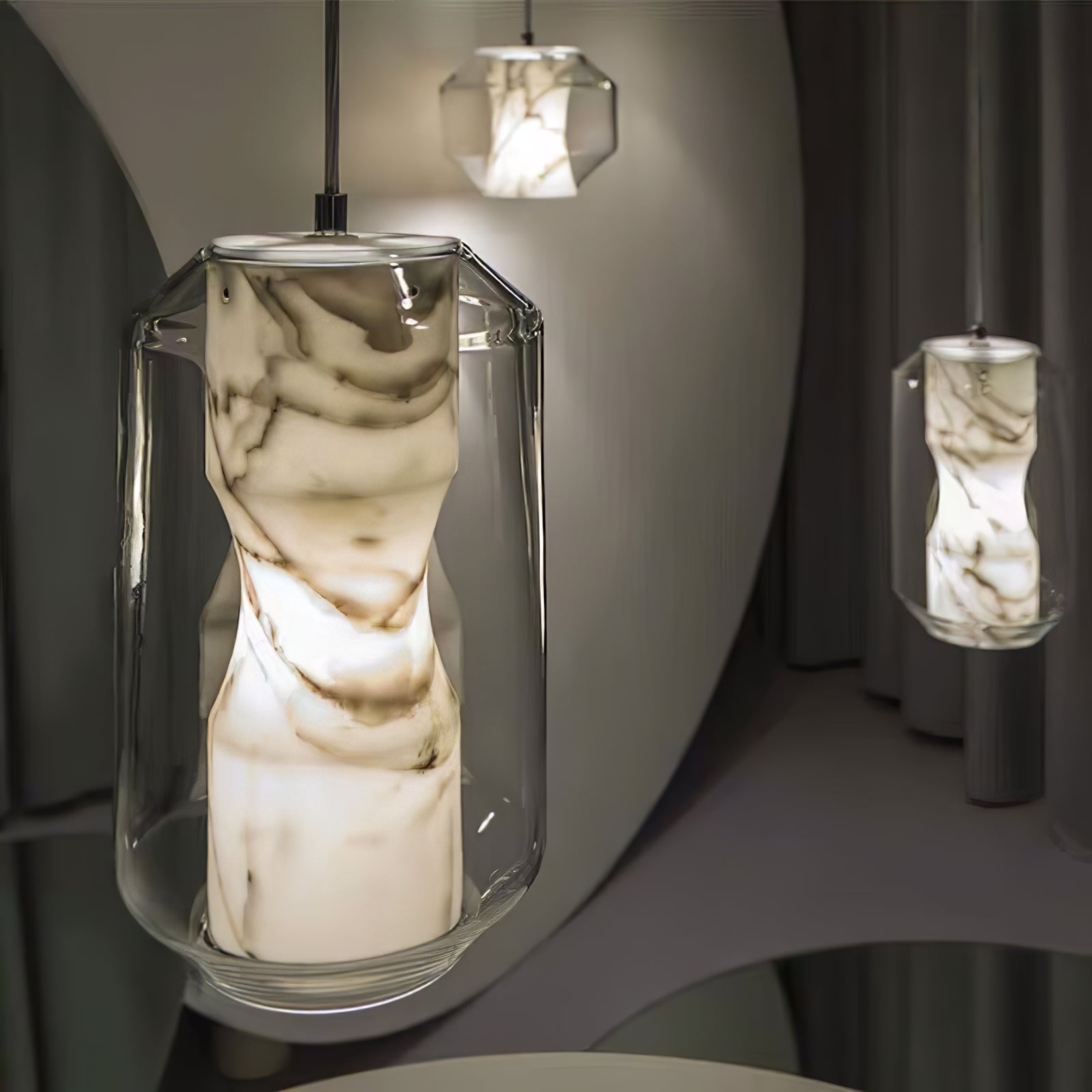 Colomo Alabaster Pendant Light