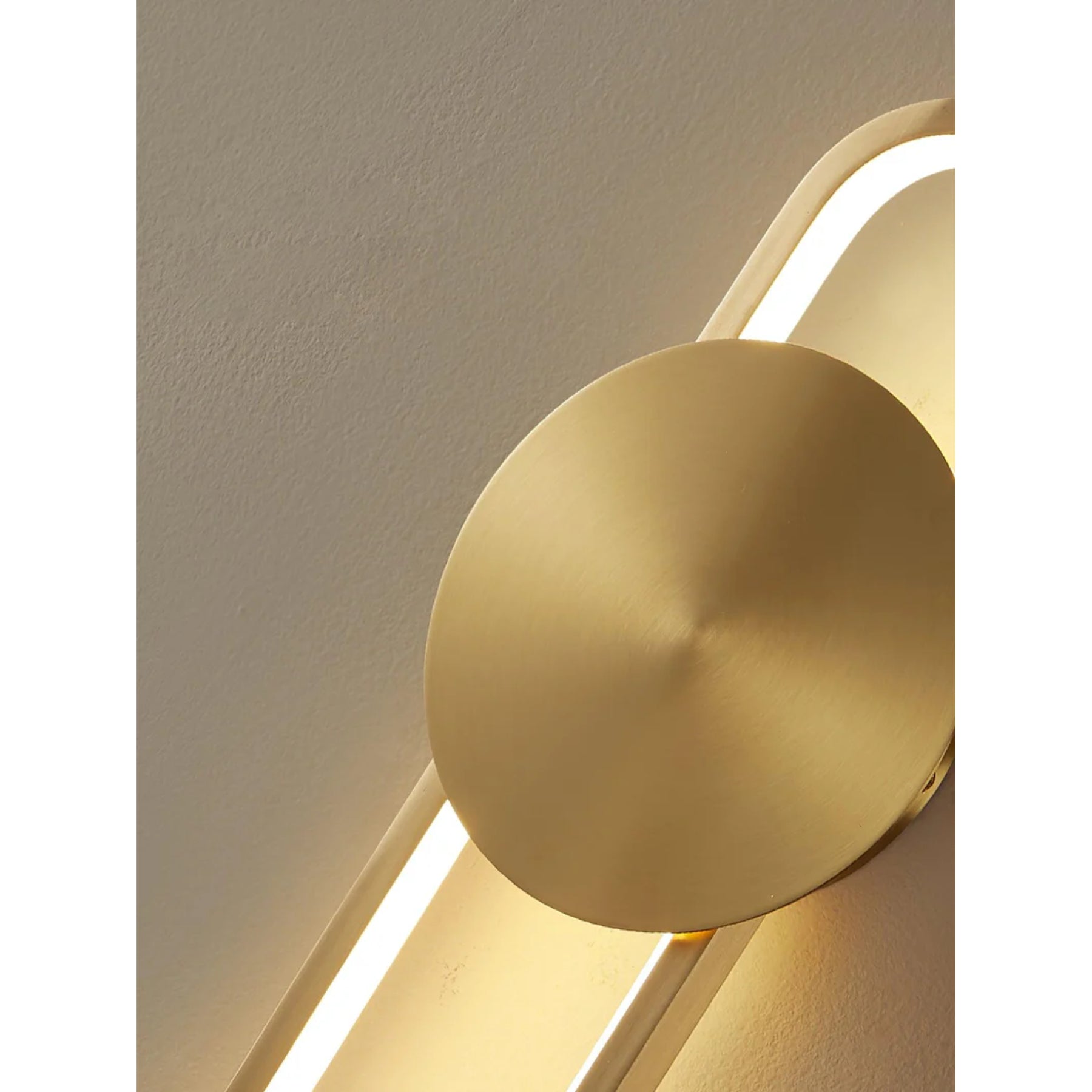 Allunes Wall Light