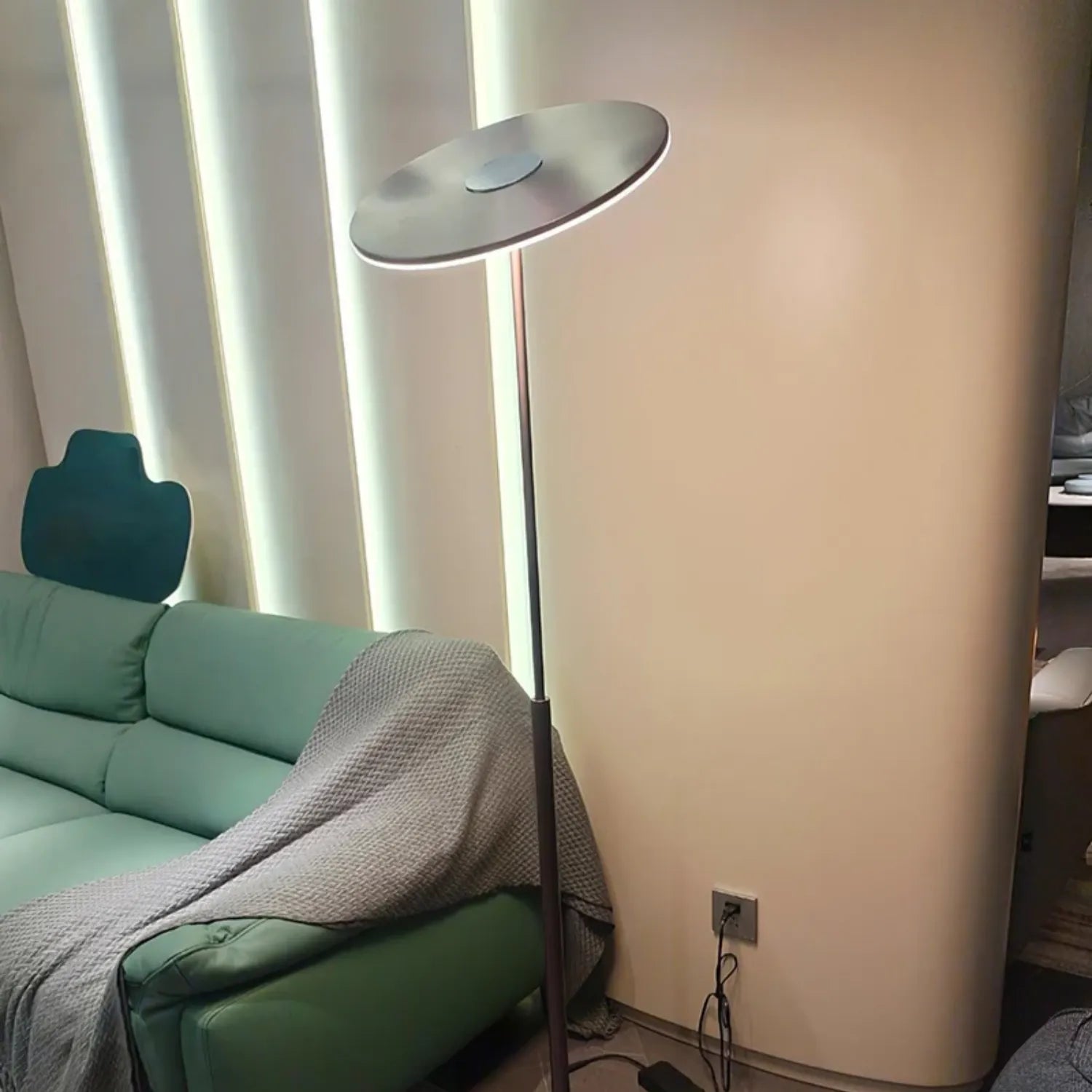Obelz LED Floor Lamp