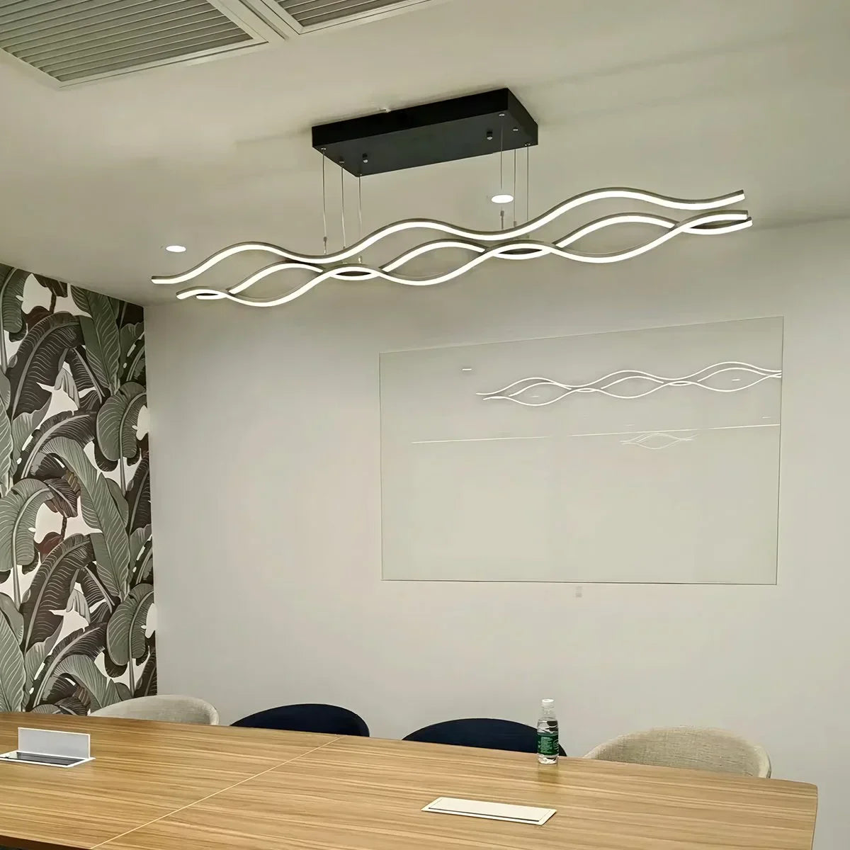 Scowave Pendant Light