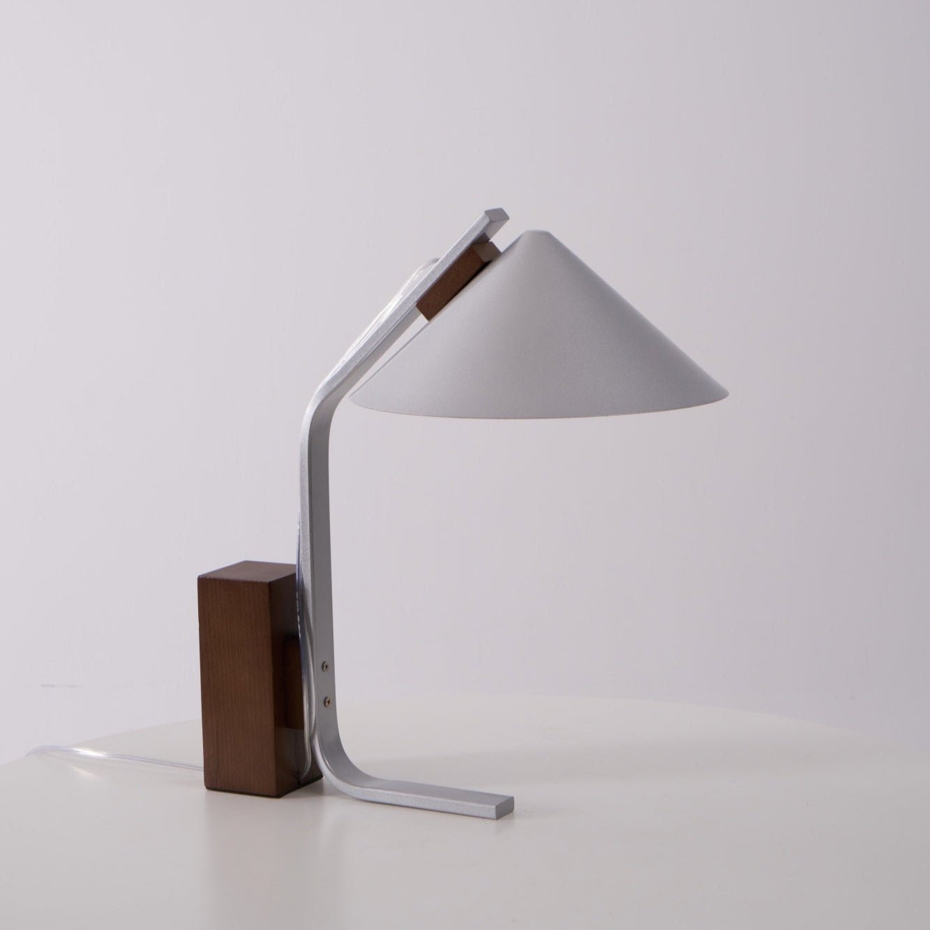 Arumeca Table Lamp