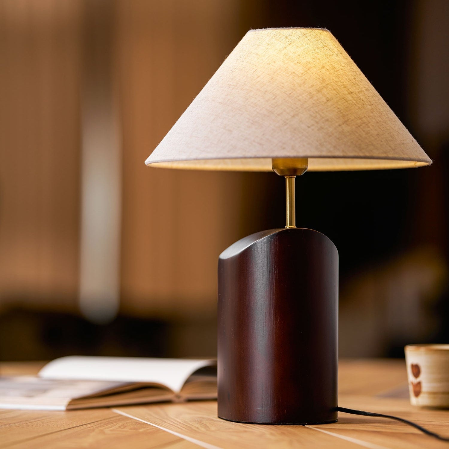 Tellon Wooden Table Lamp
