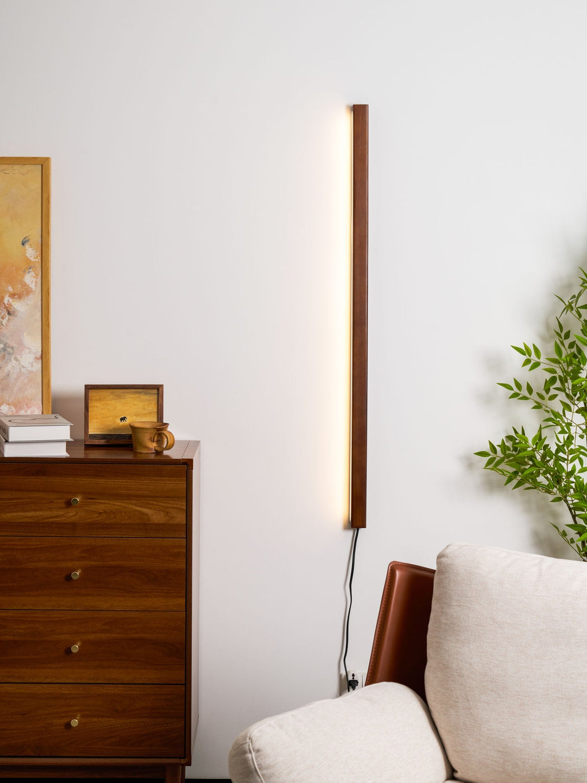 Rumara Linear Wall Light