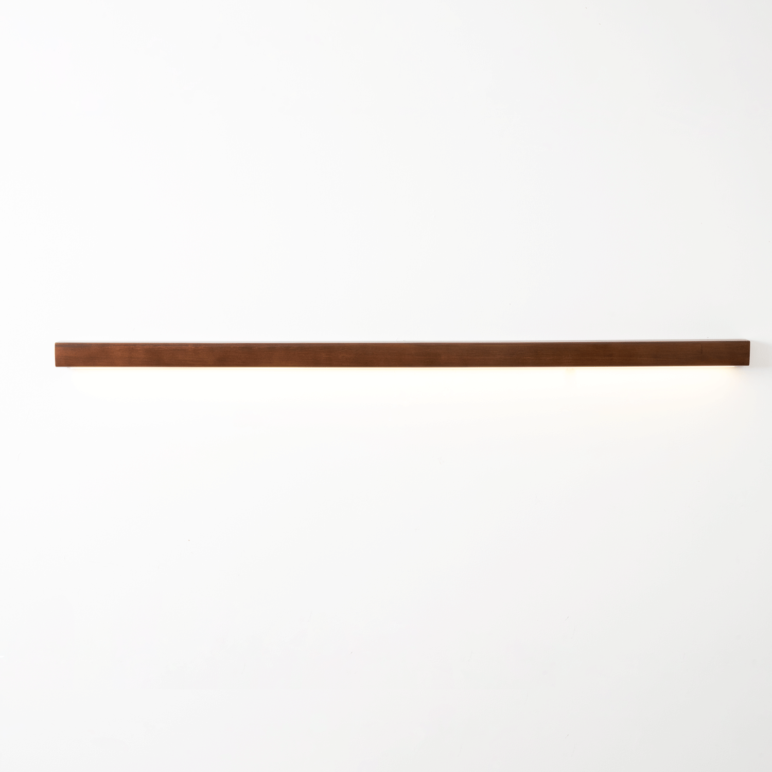 Meron Linear Wooden Wall Light