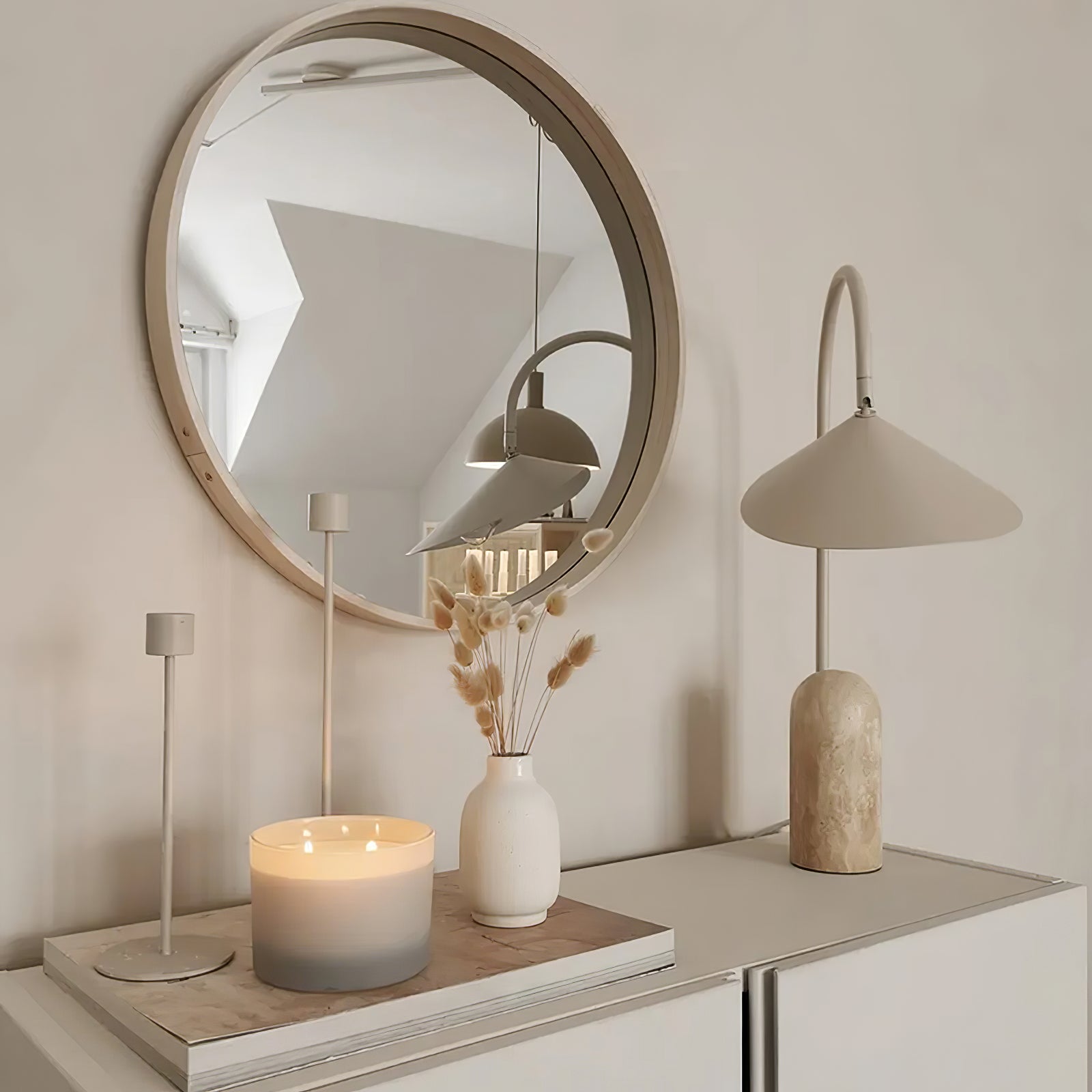 Arumce Table Lamp