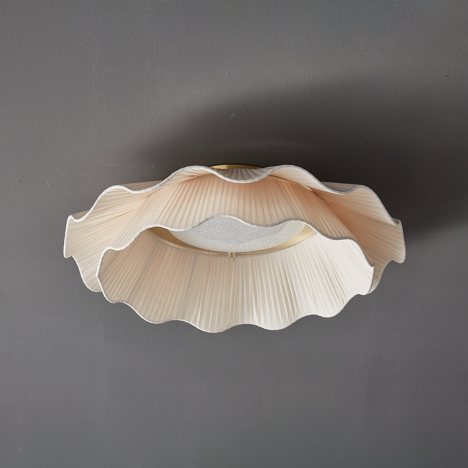 Arvin Flower Ceiling Light