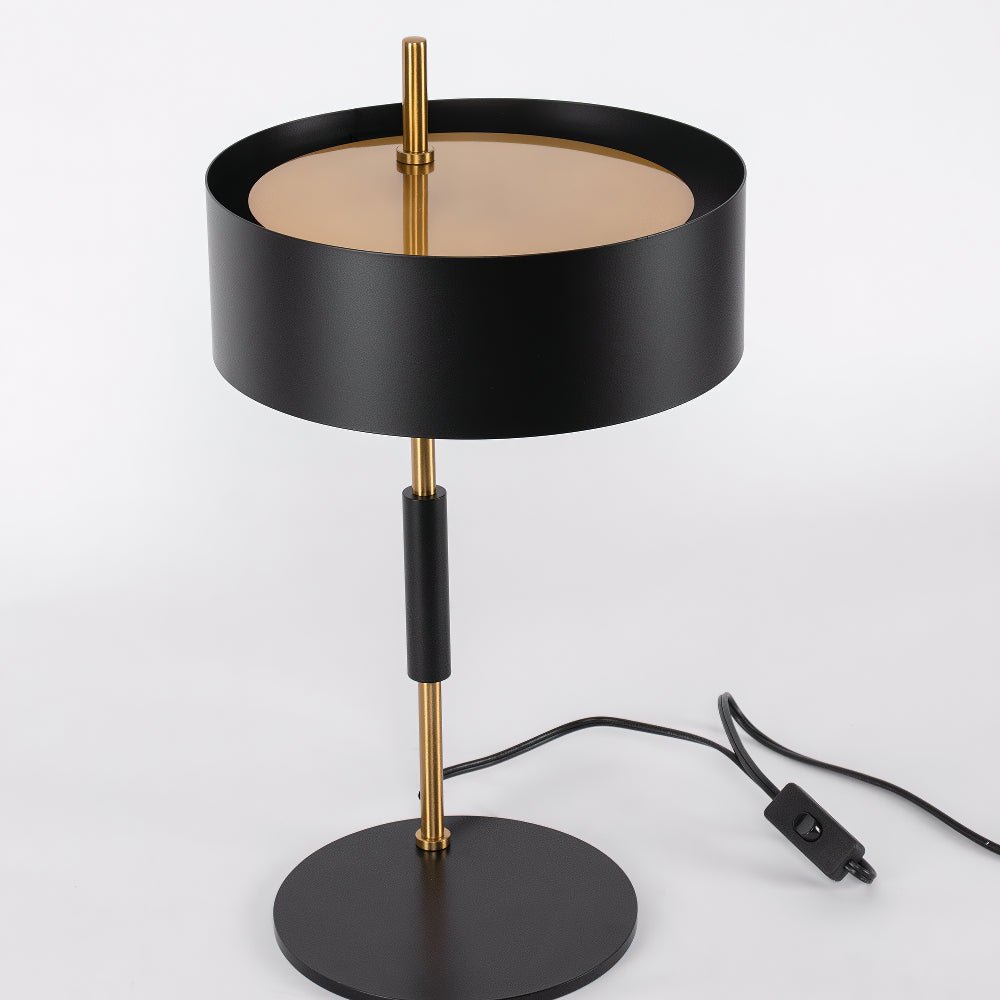 Arinezza Table Lamp