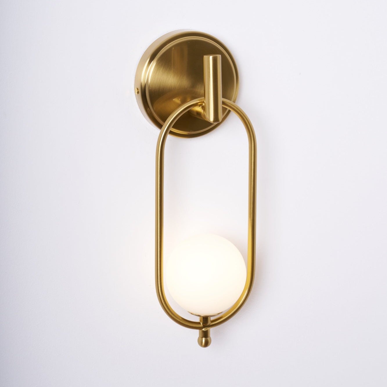 Orevva Wall Light