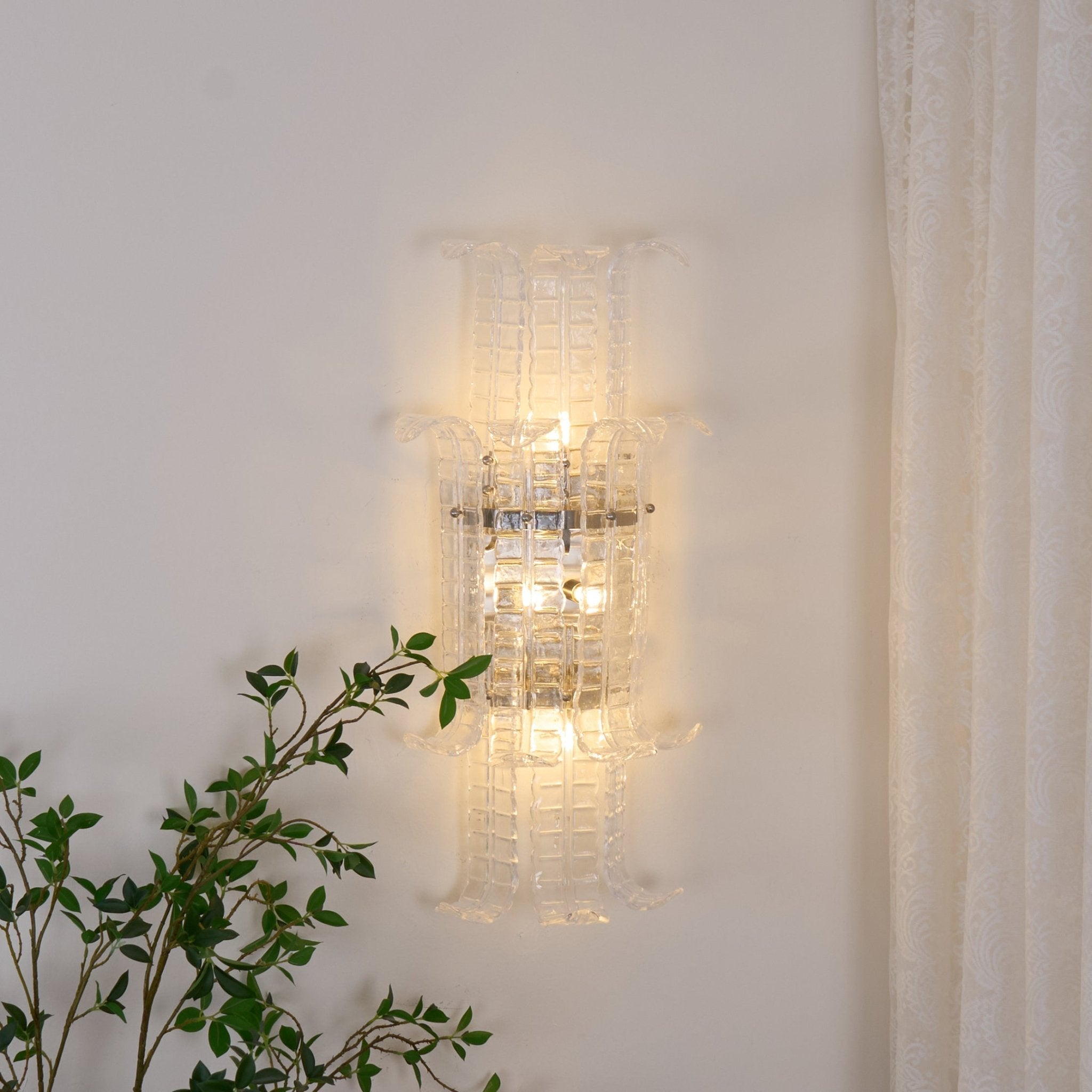 Pelonema Glass Wall Light