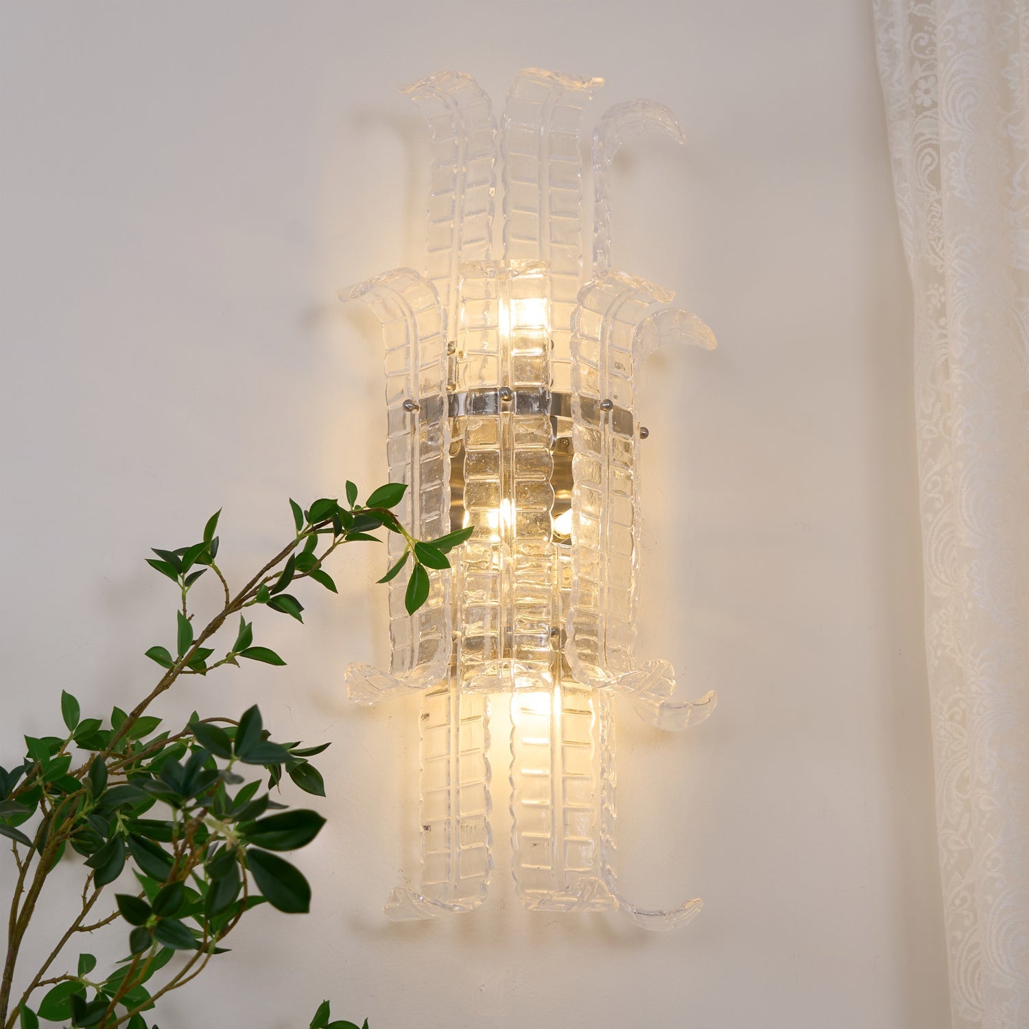 Pelonema Glass Wall Light