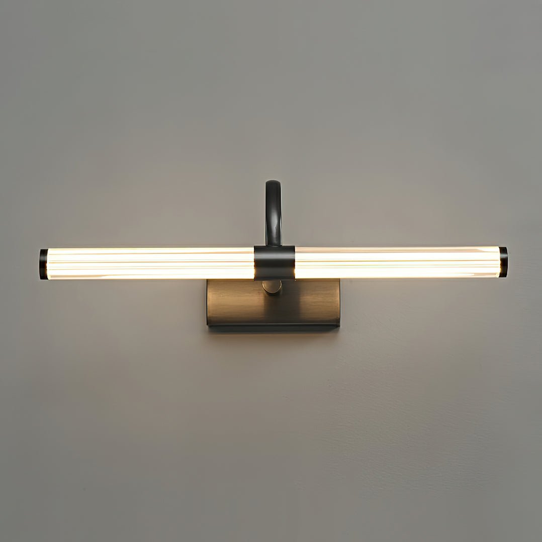 Feonis Wall Light