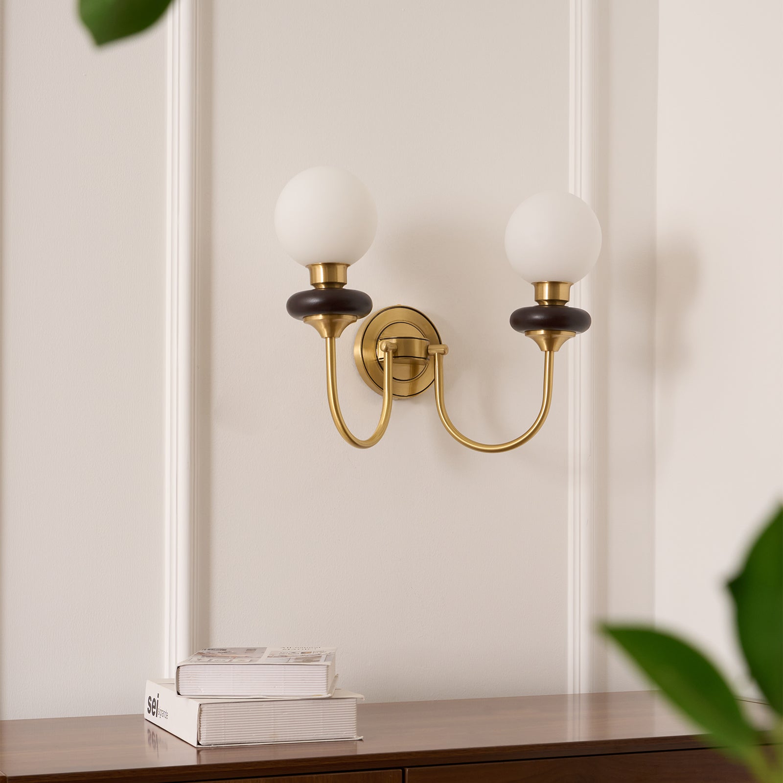 Belcon Wall Light