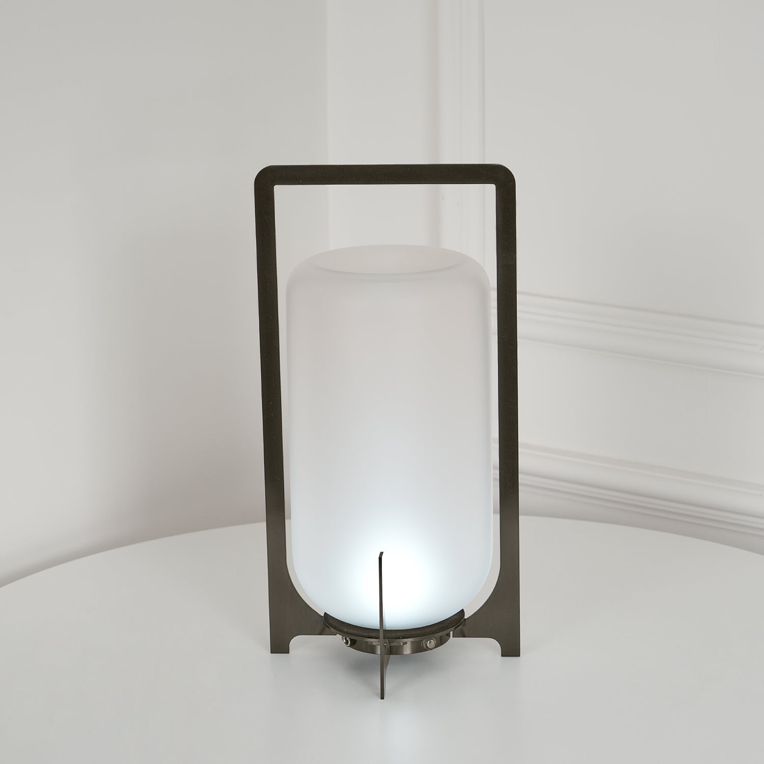Somvian Table Lamp