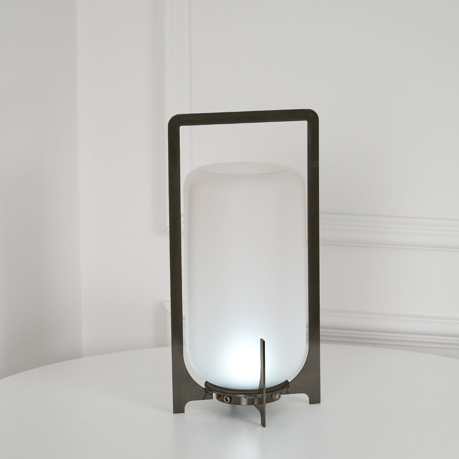 Somvian Table Lamp