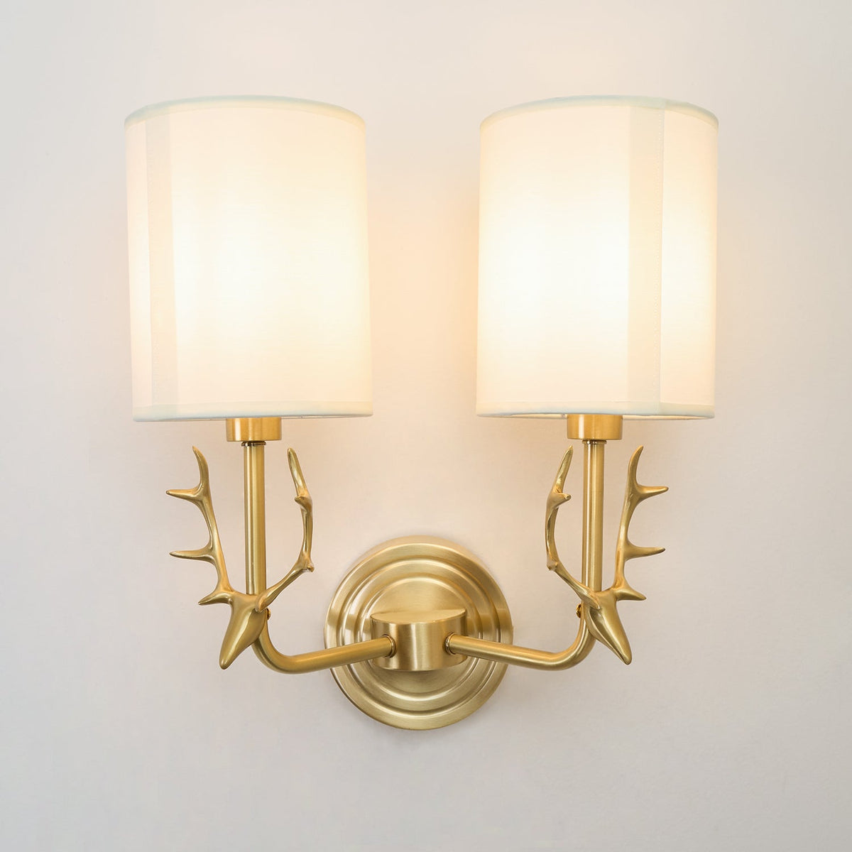Varara Deer Wall Light