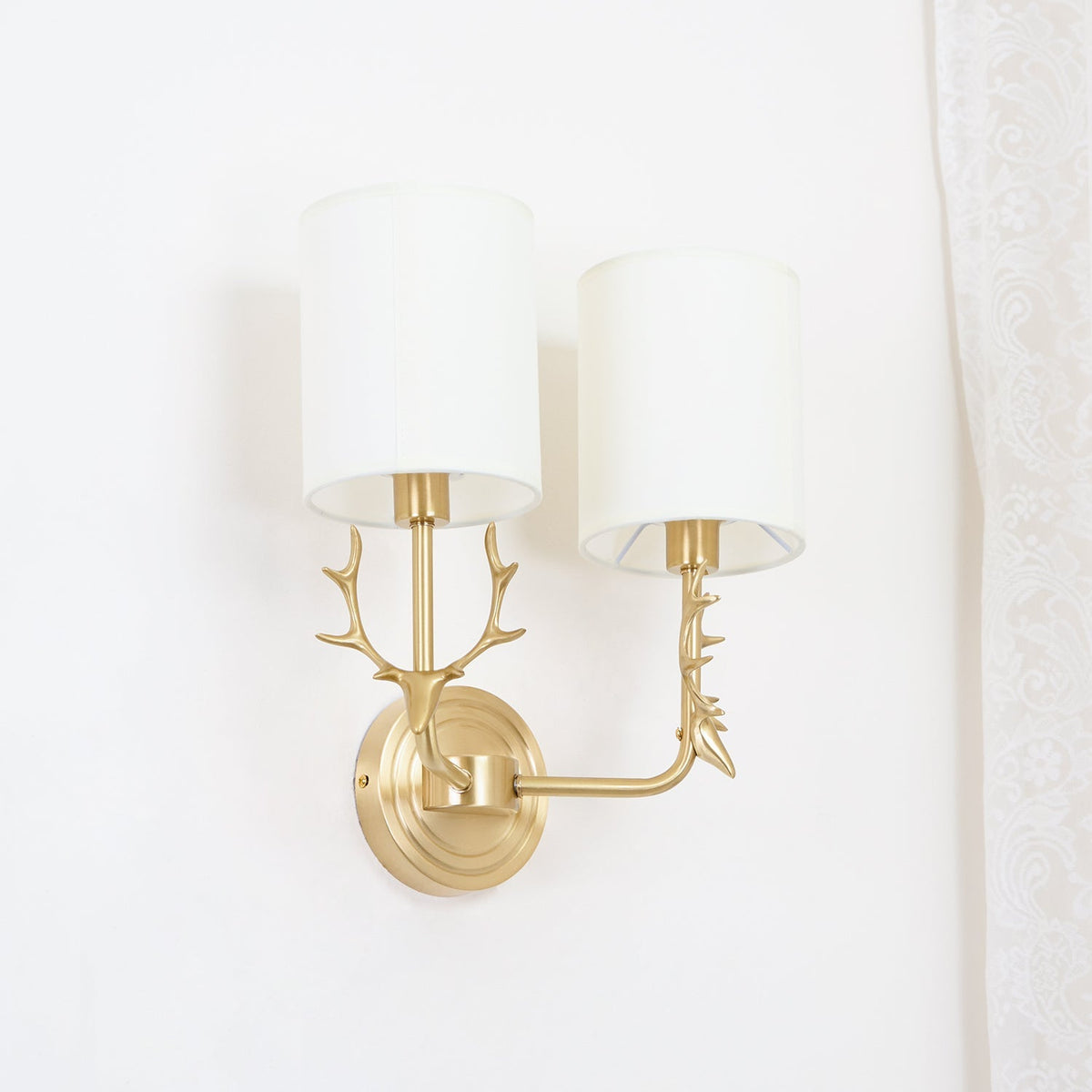 Varara Deer Wall Light
