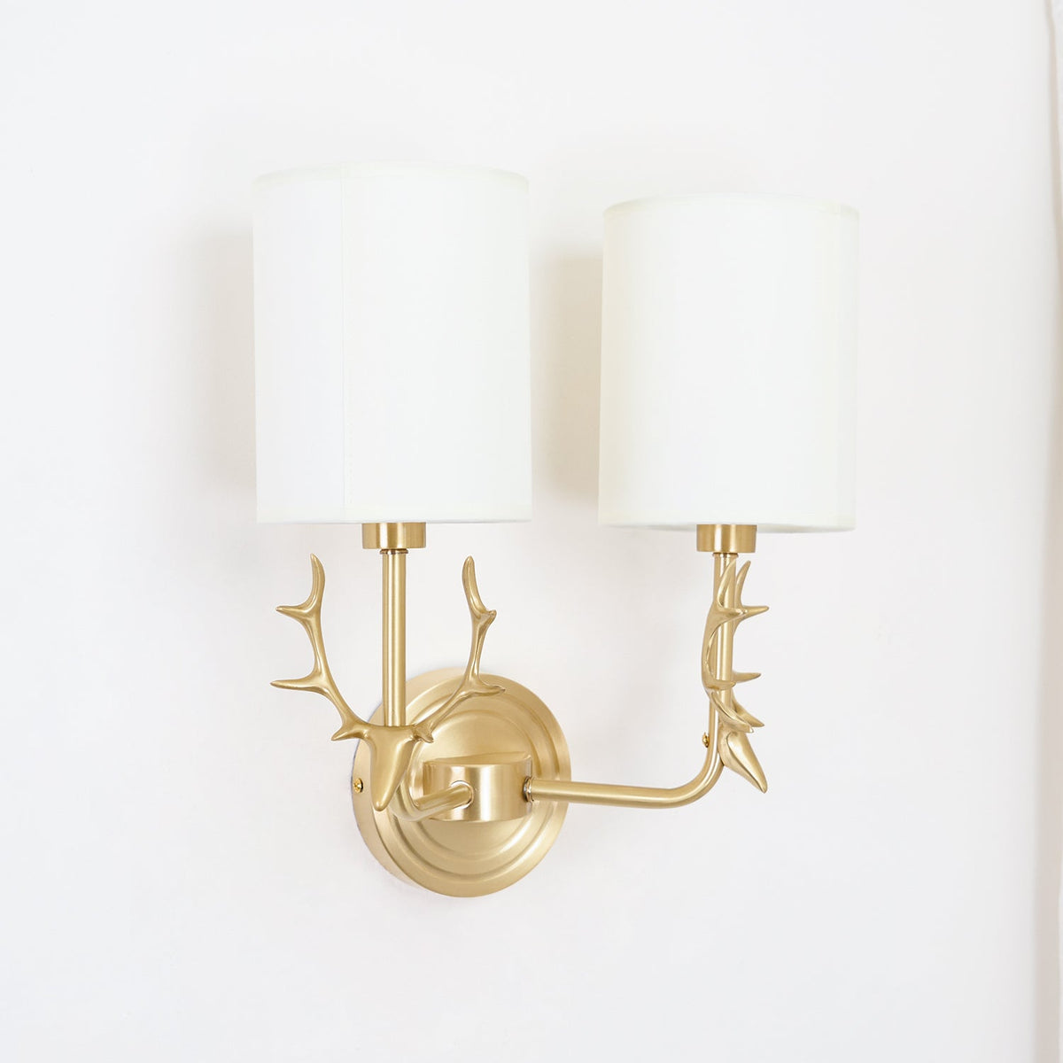 Varara Deer Wall Light