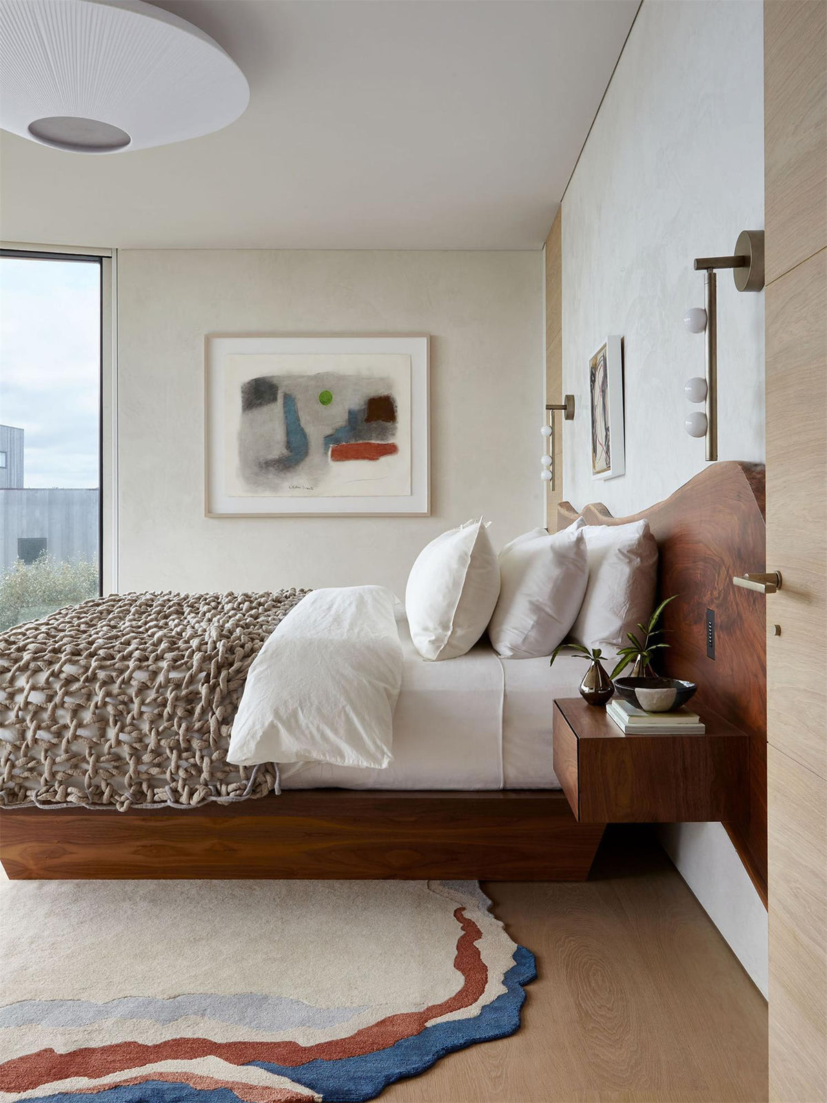 Preda Linear Wall Light