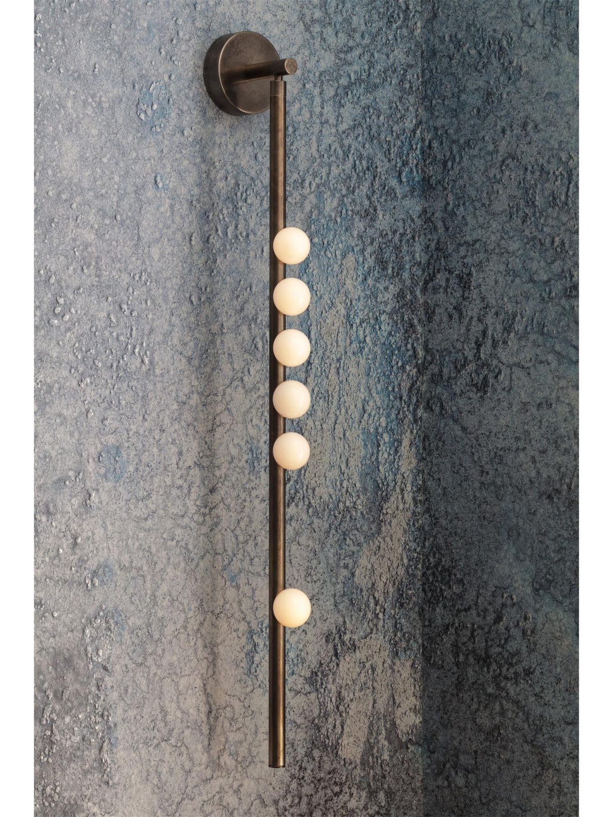 Preda Linear Wall Light