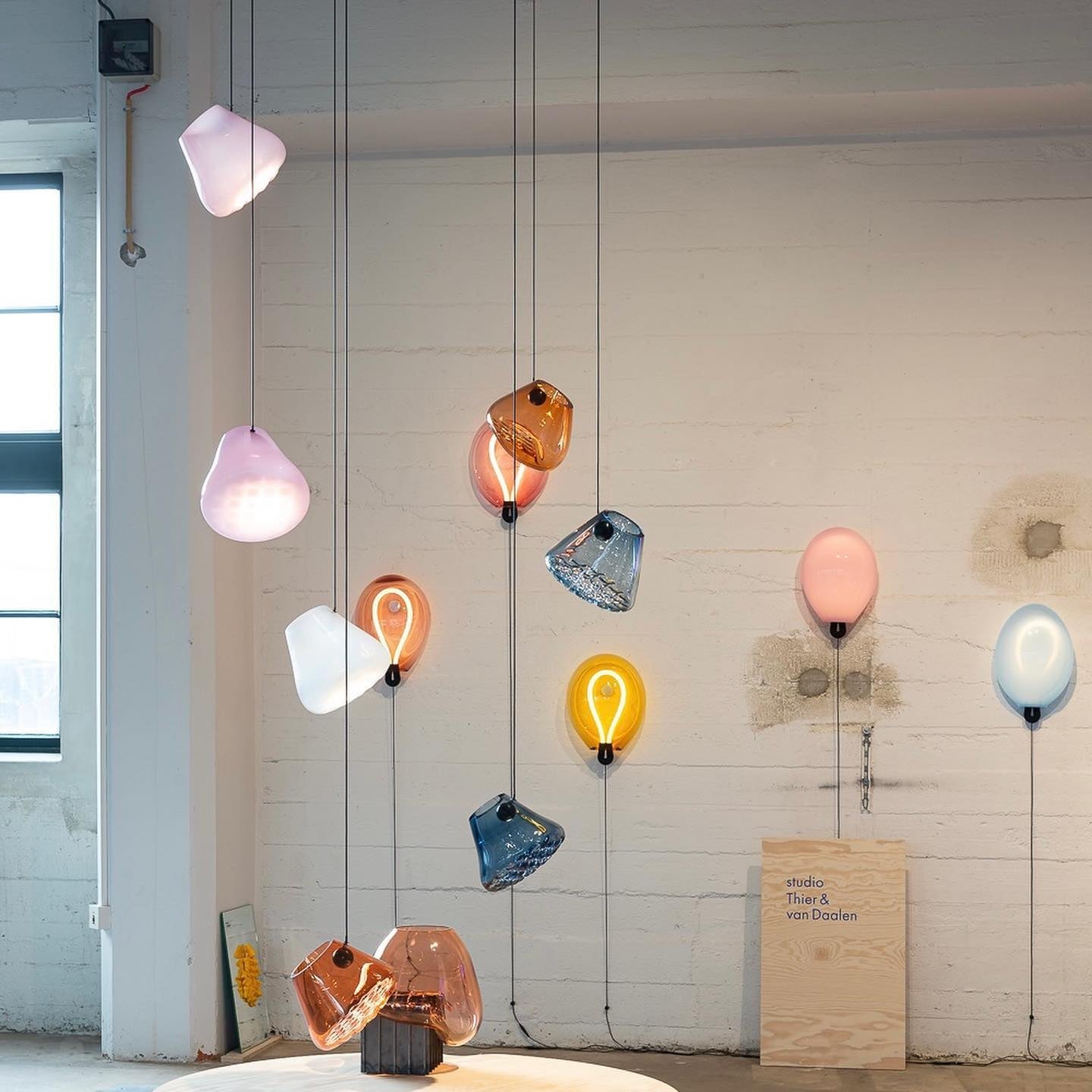 Volla Wall Light with Plug