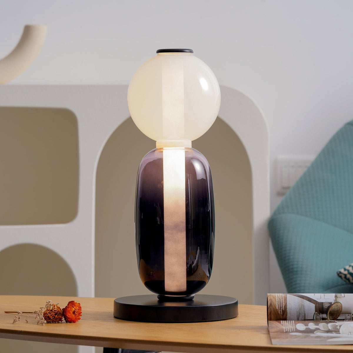 Bolan Sculptural Table Lamp
